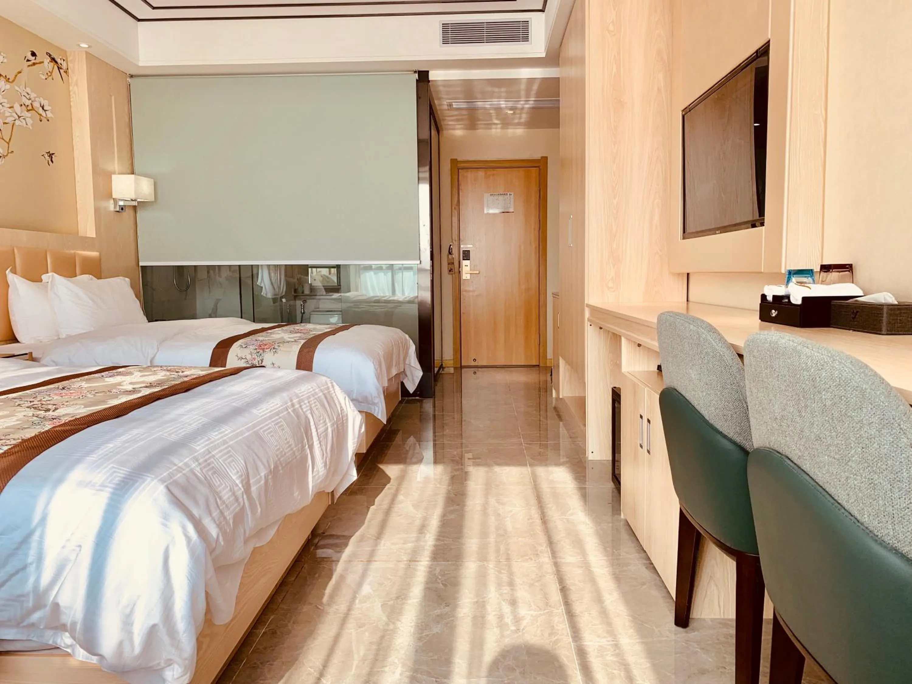 Photo of the whole room, Bed in Youngsun Hotel