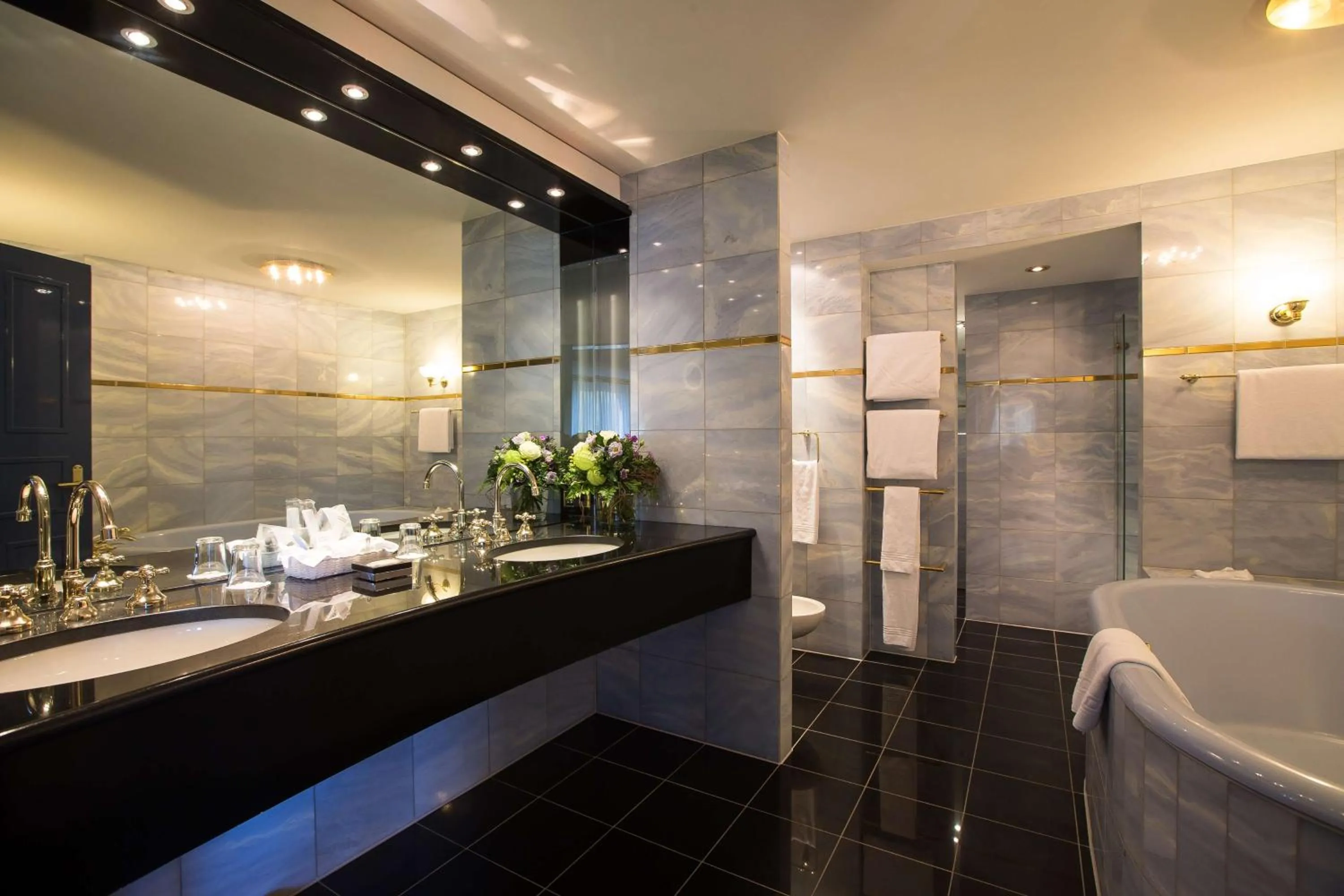 Bathroom in Grand Hotel Beau Rivage Interlaken