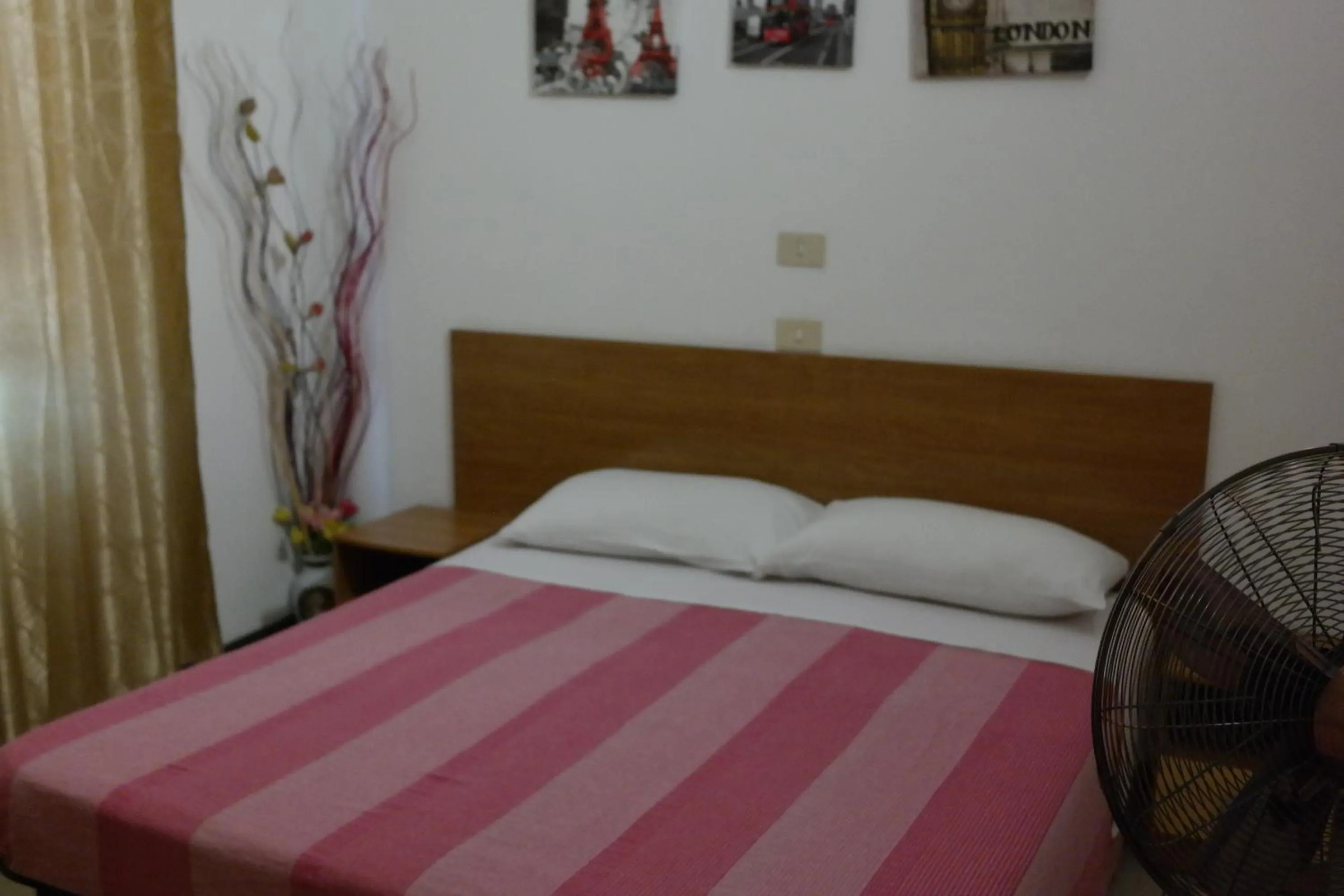 Photo of the whole room, Bed in Hotel Houston Livorno - Struttura Esclusivamente Turistica - Not for Business or Workers