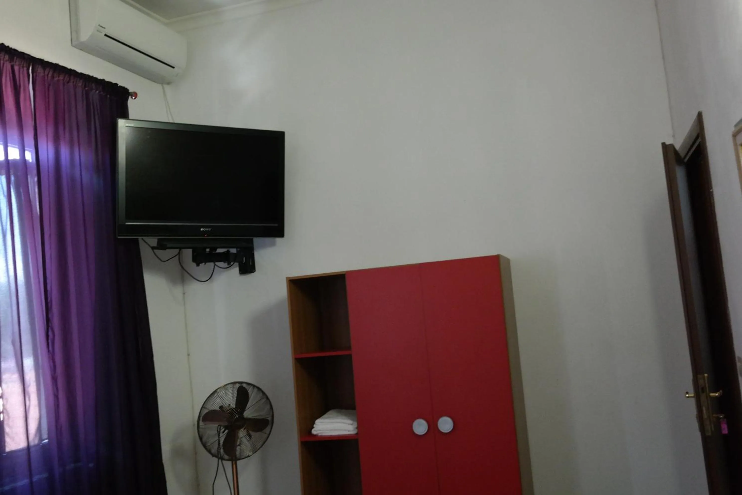 Photo of the whole room in Hotel Houston Livorno - Struttura Esclusivamente Turistica - Not for Business or Workers