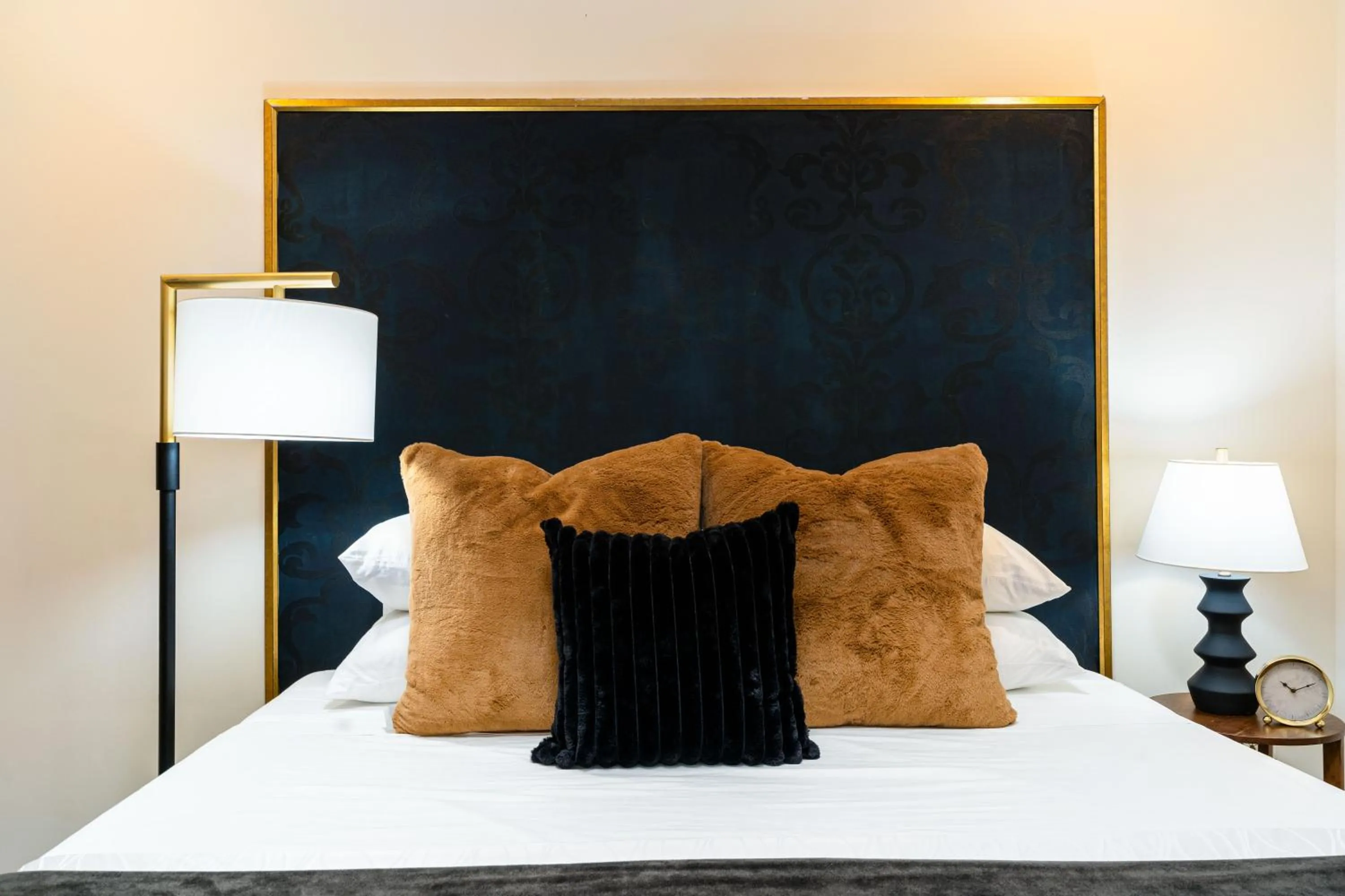 Bed in The Alexandre