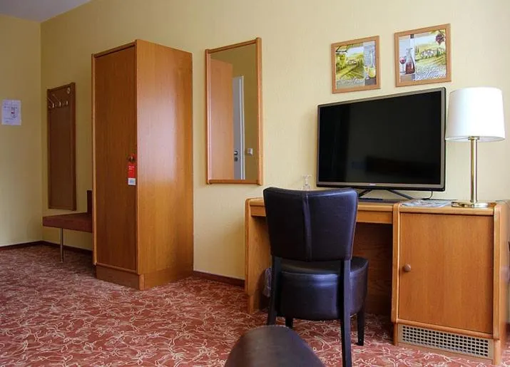 Photo of the whole room in Waldschlößchen