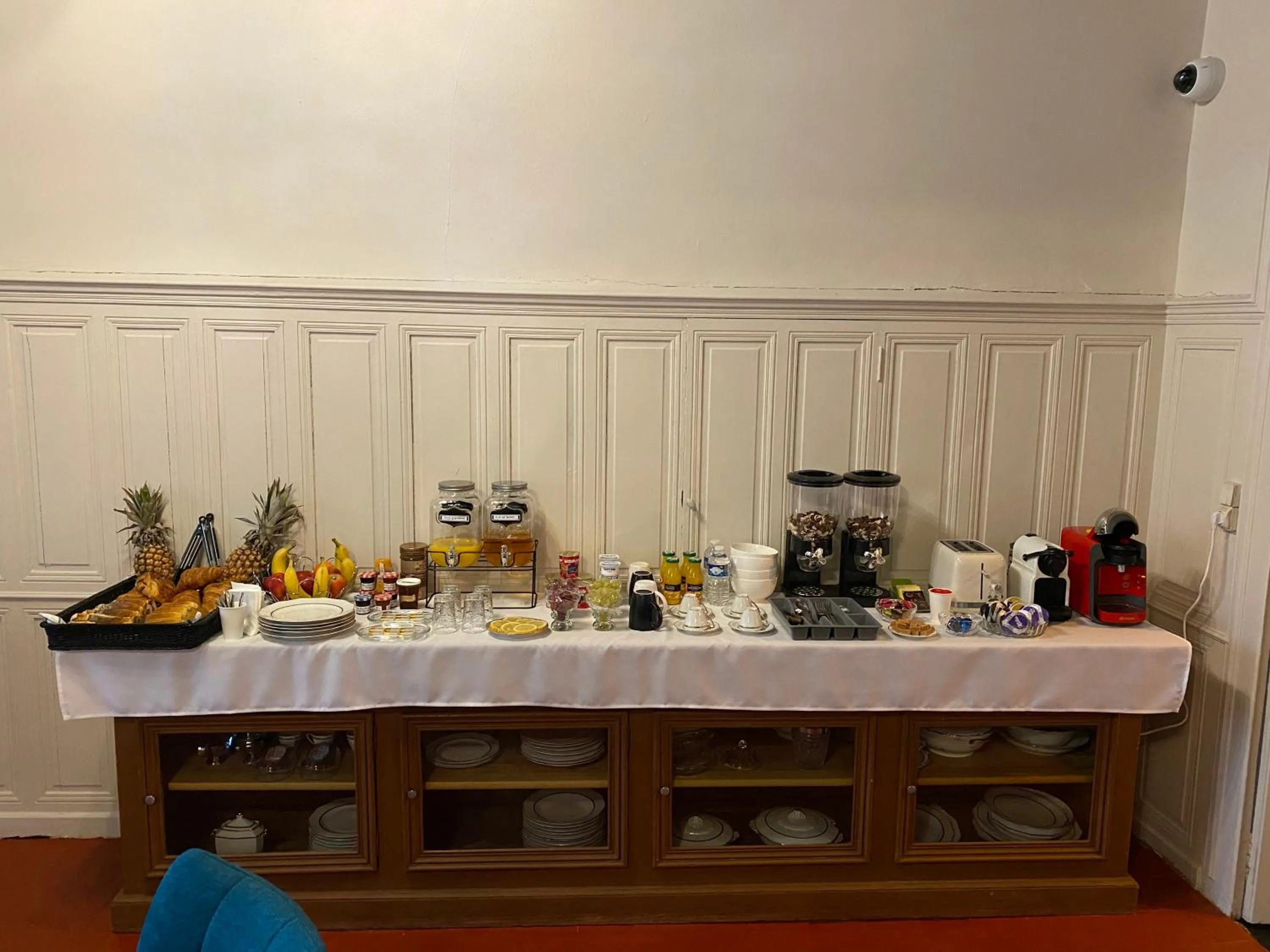 Buffet breakfast in LE CHARME DE ST PIERRE