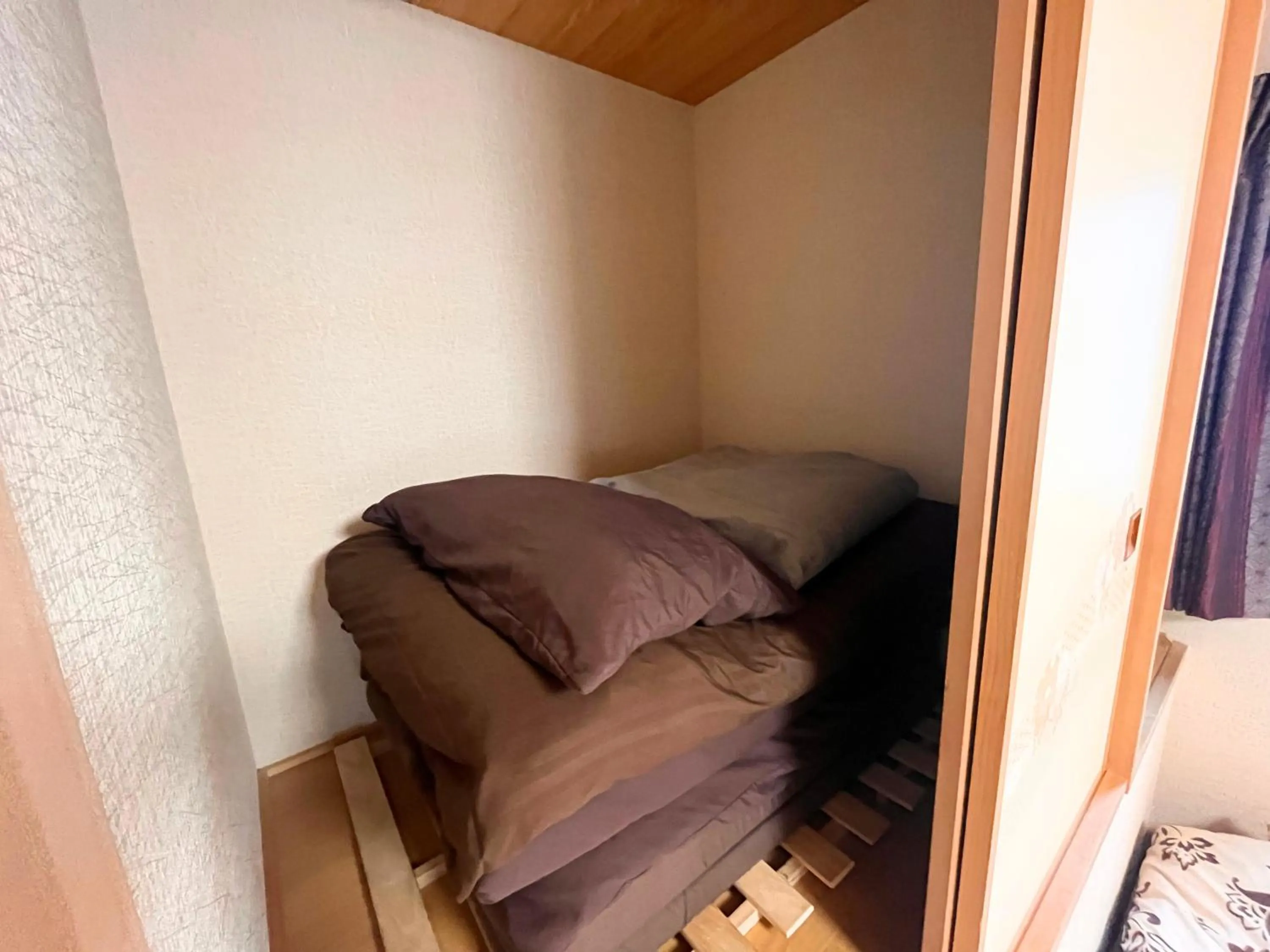 Bed in Hotel EL Shinjuku 6