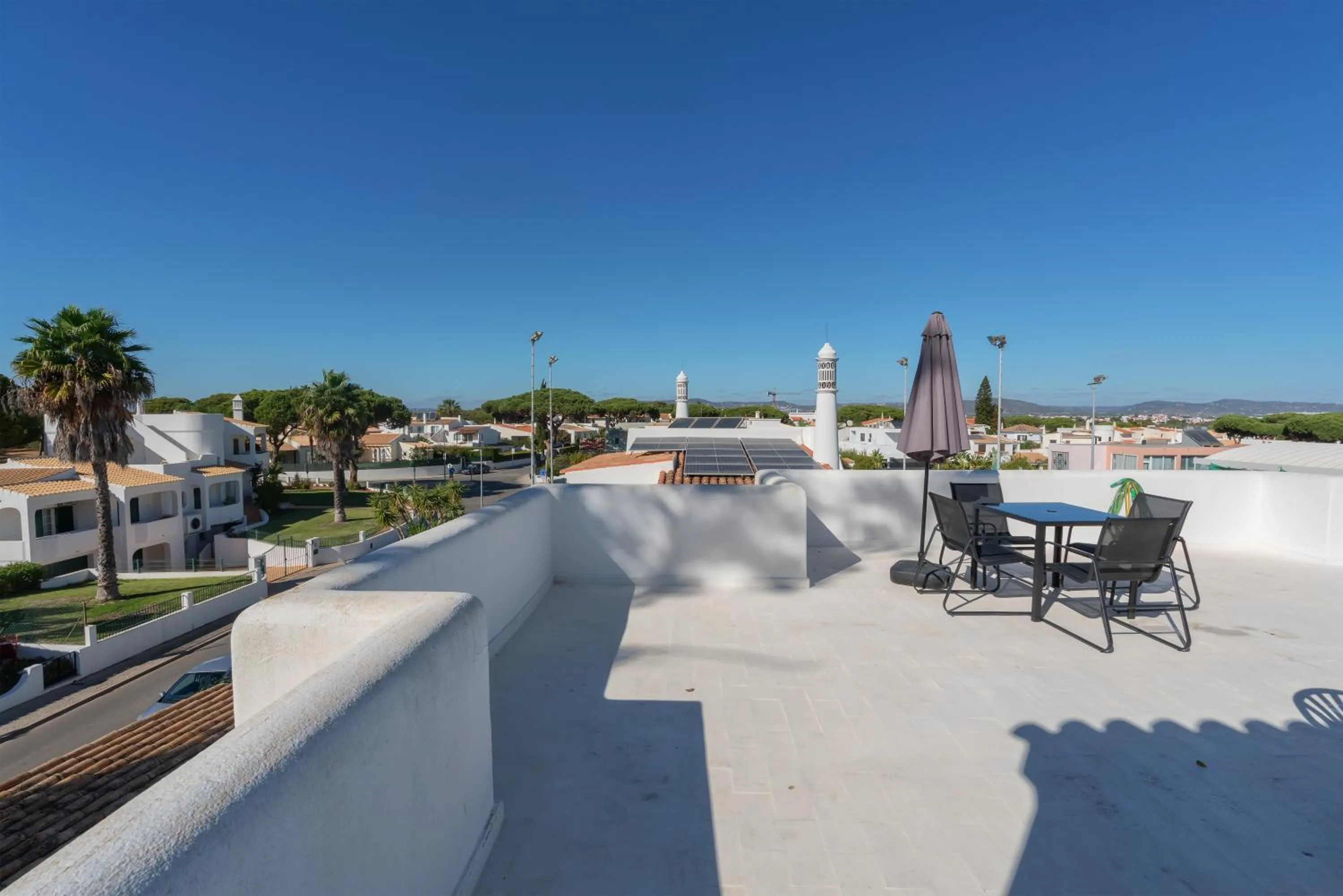 Blife Sun Hostel & Rooms