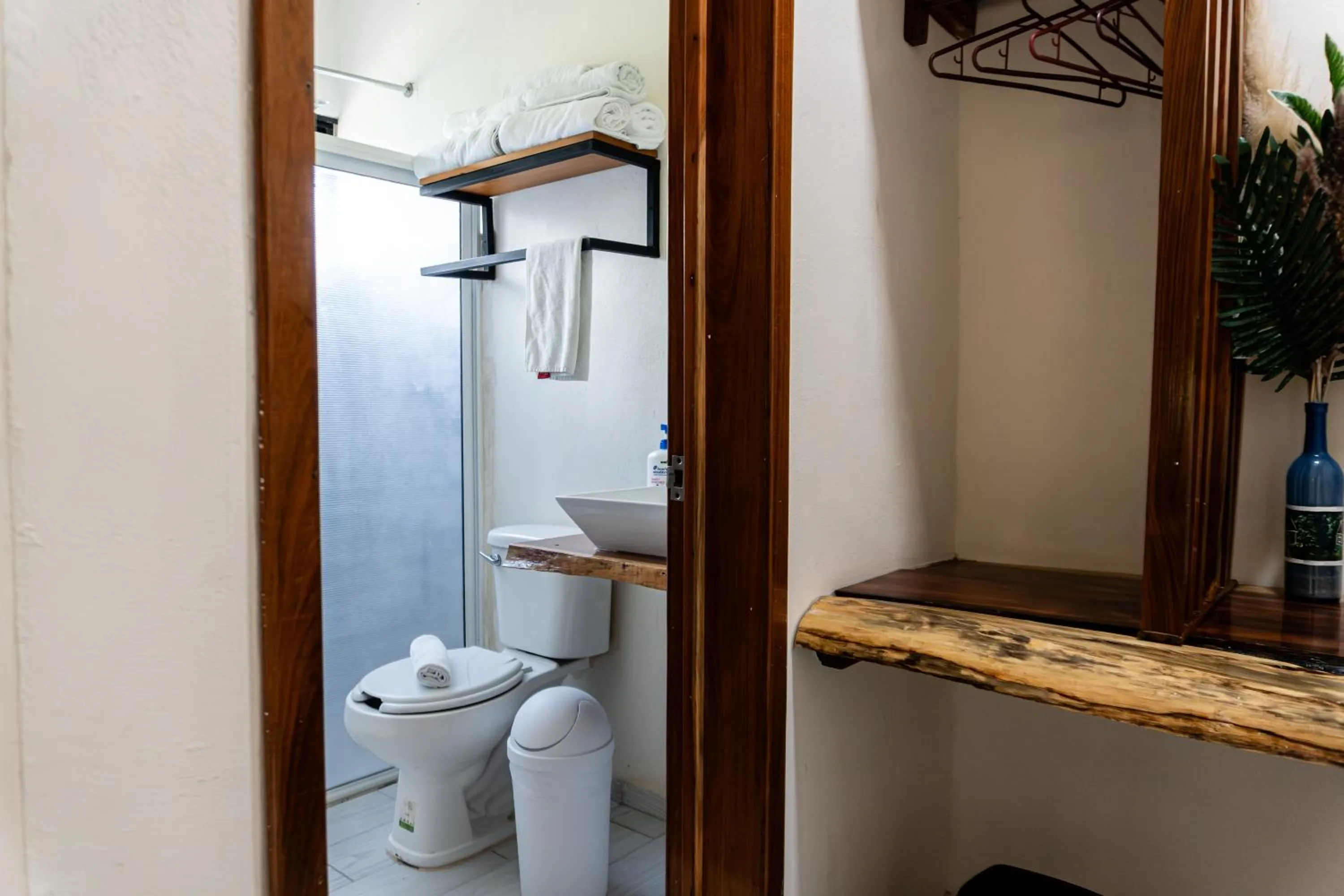 Toilet in Hotel Brisas Bacalar