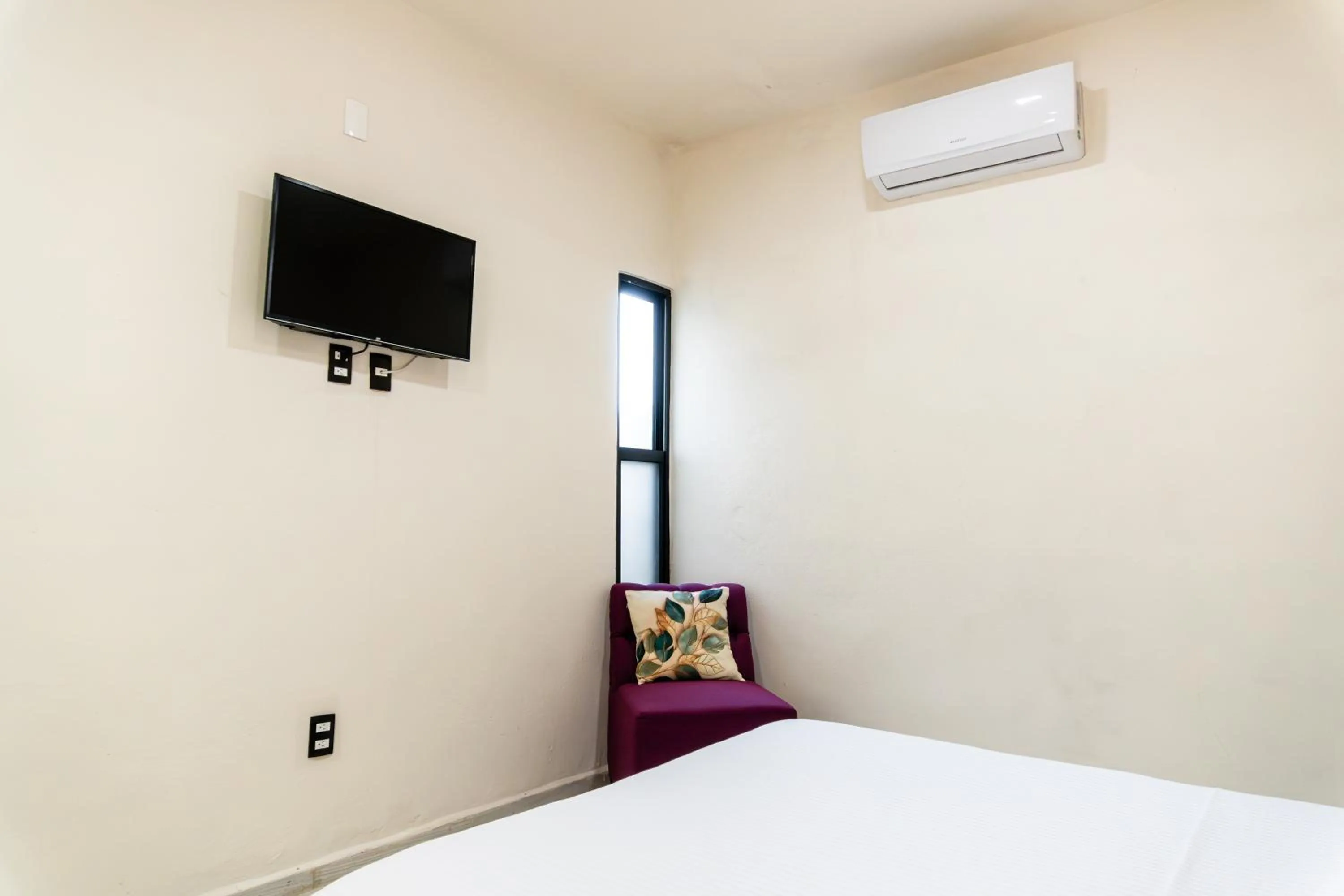 Photo of the whole room in Hotel Brisas Bacalar