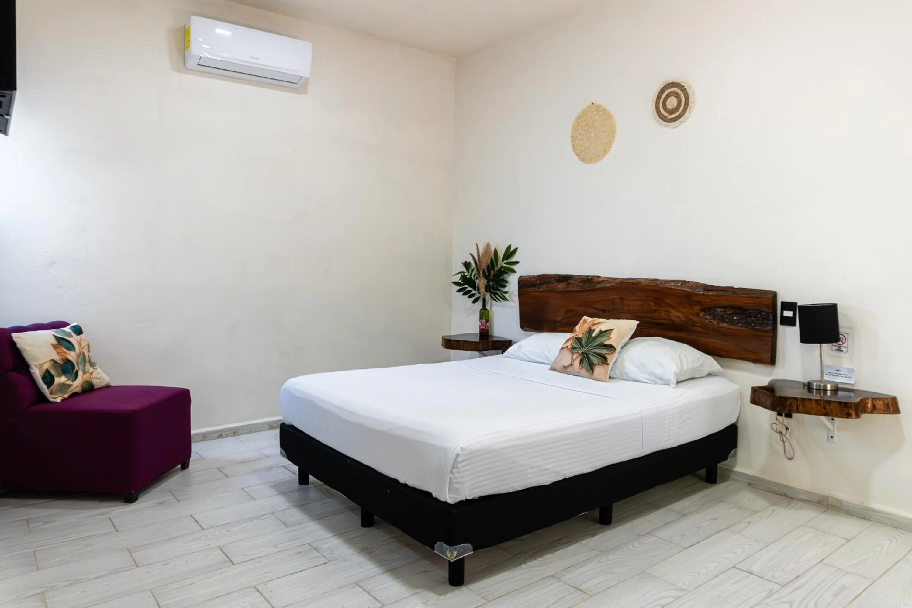 Photo of the whole room in Hotel Brisas Bacalar