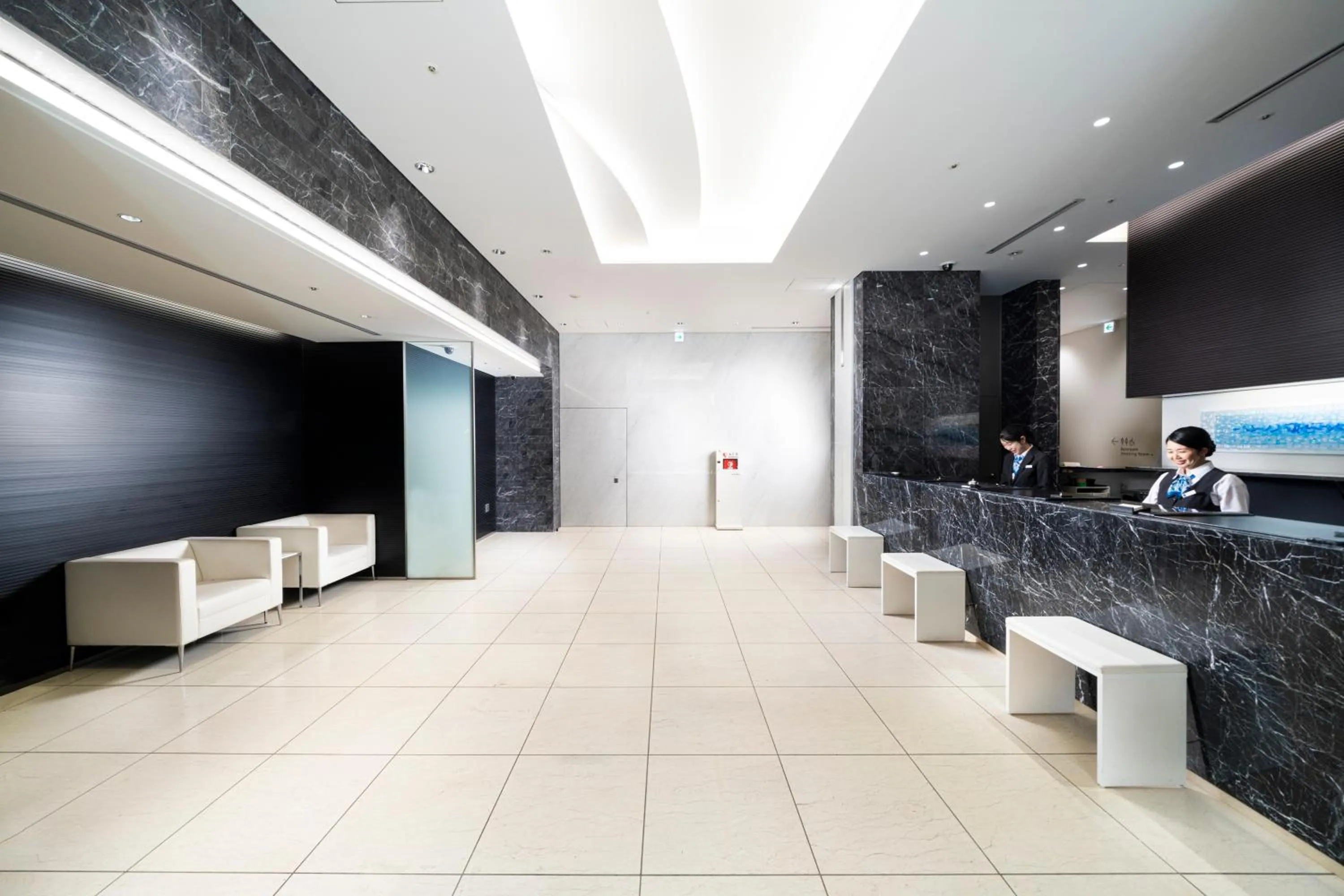 Lobby or reception in KOKO HOTEL Ginza-1chome