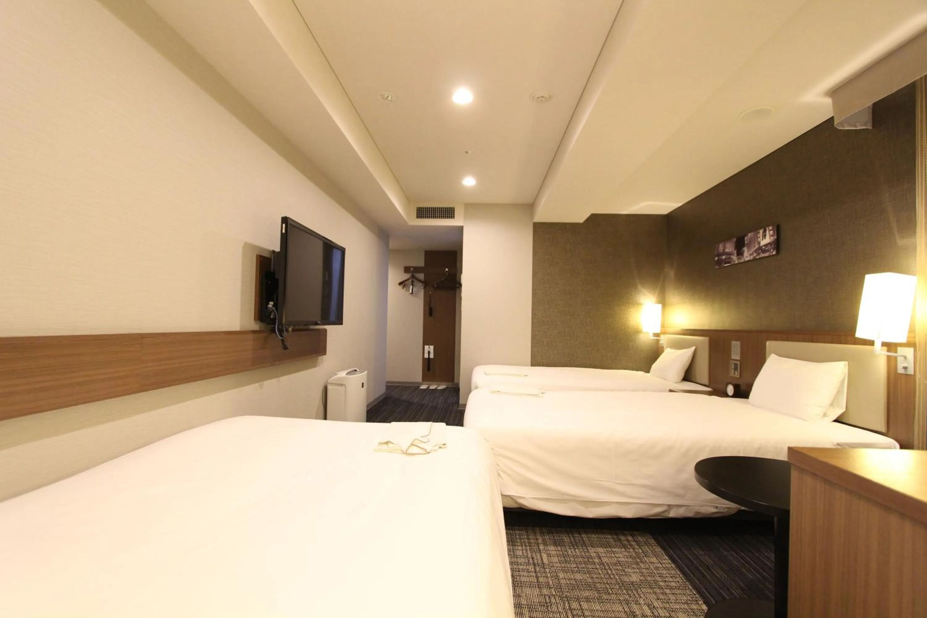 Photo of the whole room, Bed in KOKO HOTEL Ginza-1chome
