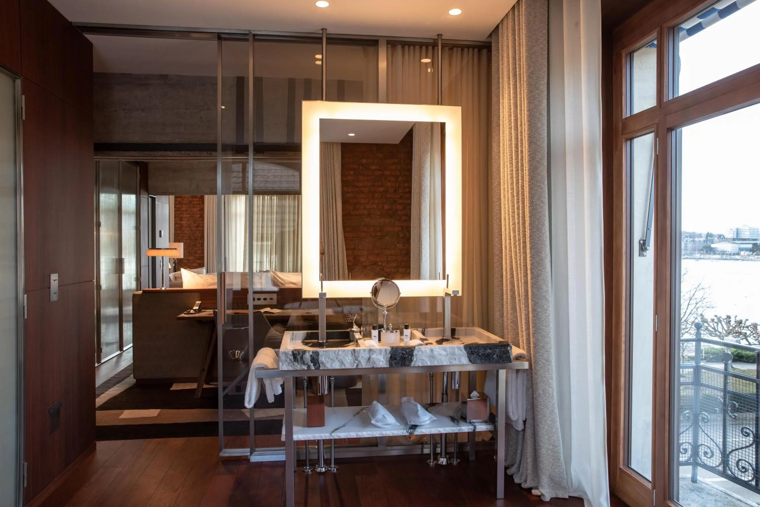 Bathroom in La Réserve Eden au Lac Zurich