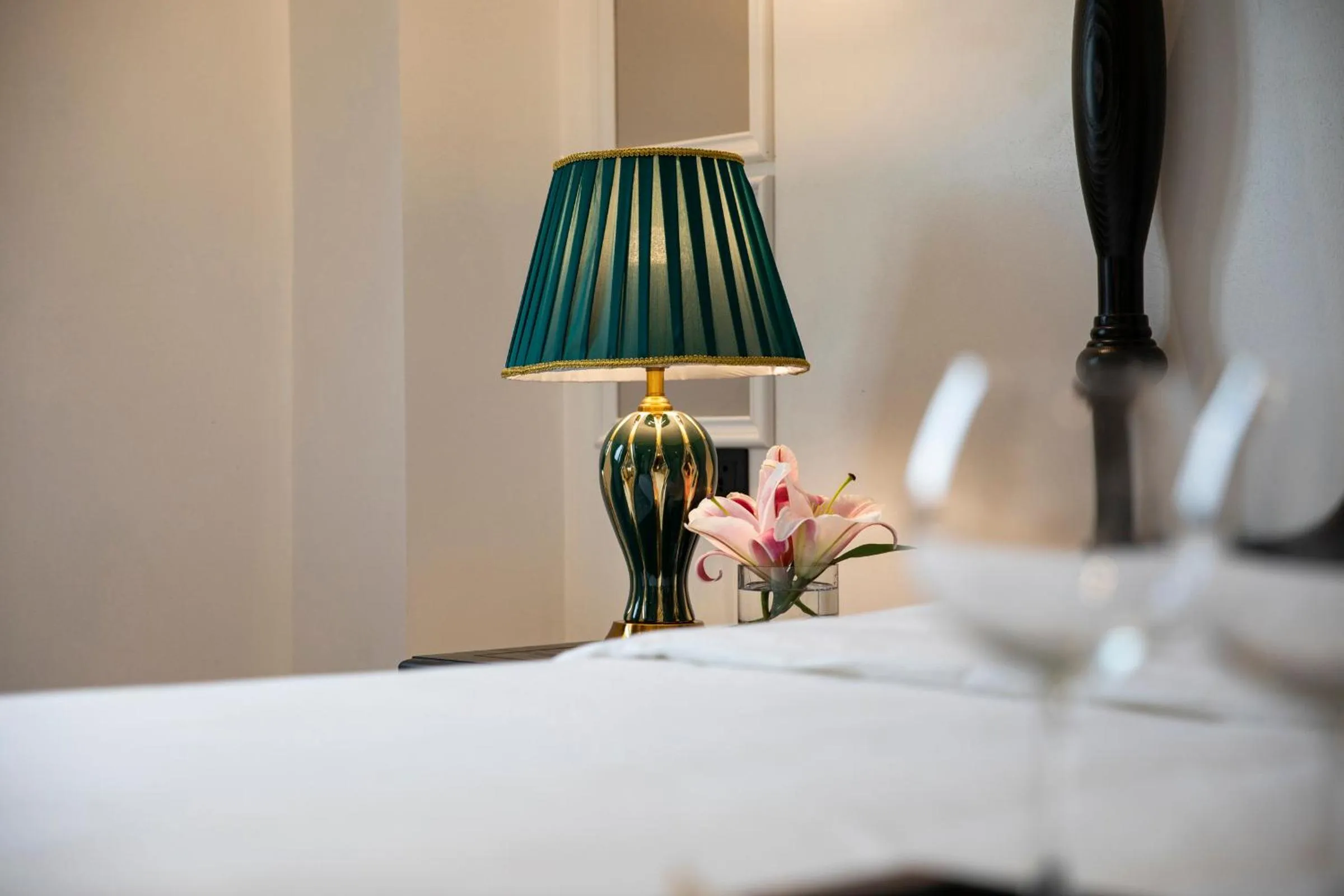 Living room, Bed in Ha Long Essence Hotel