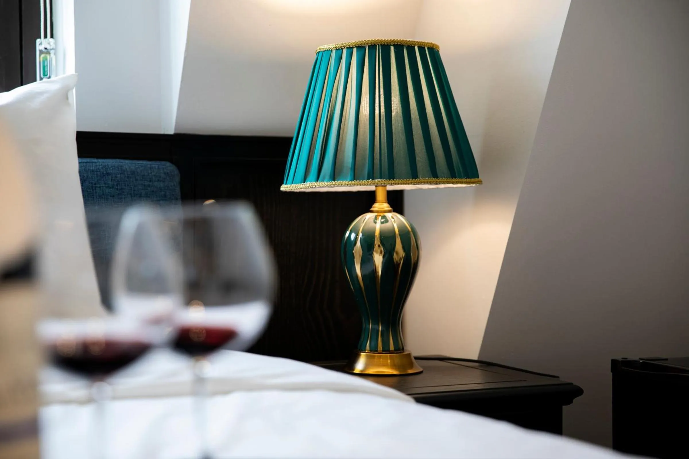 Bedroom, Bed in Ha Long Essence Hotel