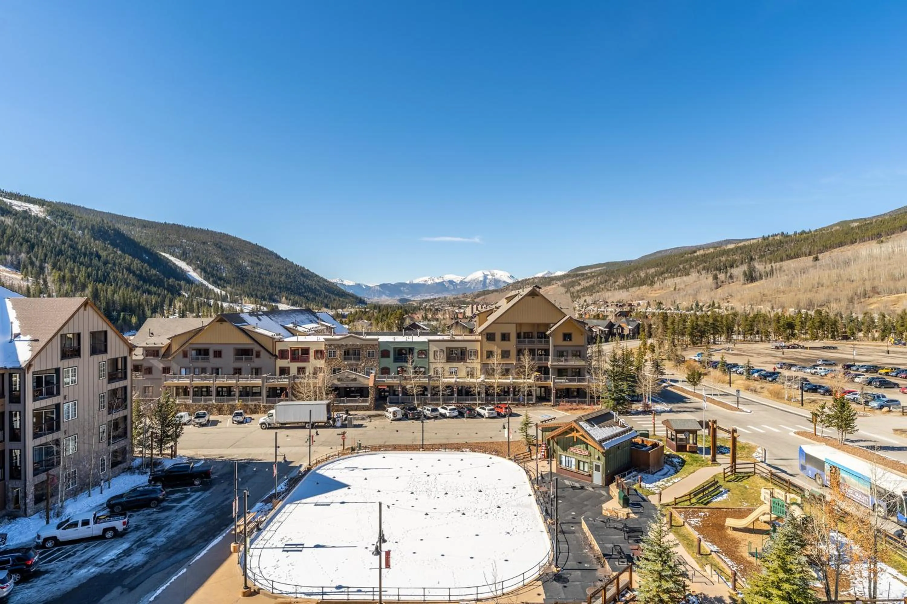 Property building in Buffalo Lodge by Summit County Mountain Retreats