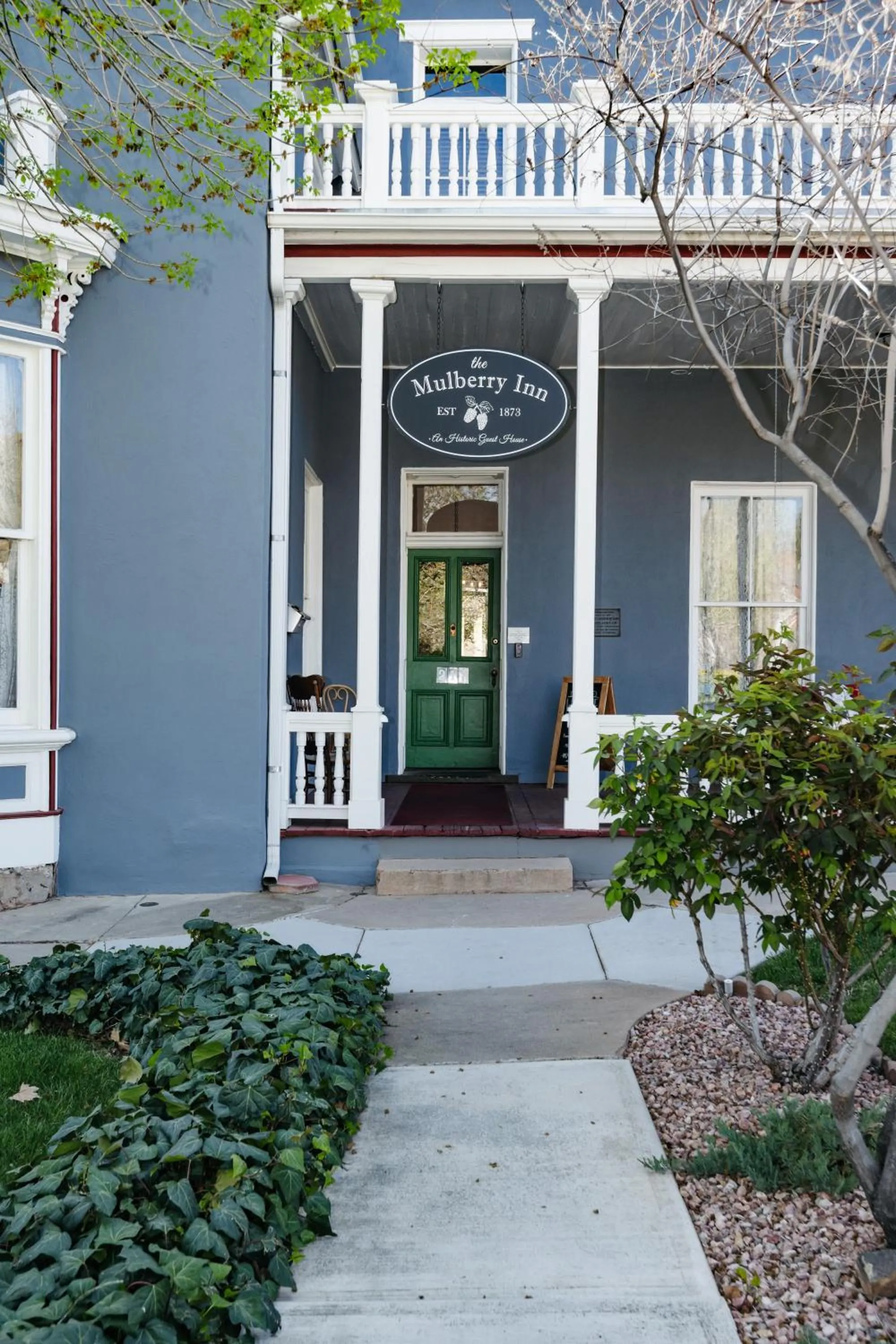 Facade/entrance in The Mulberry Inn -An Historic Bed and Breakfast