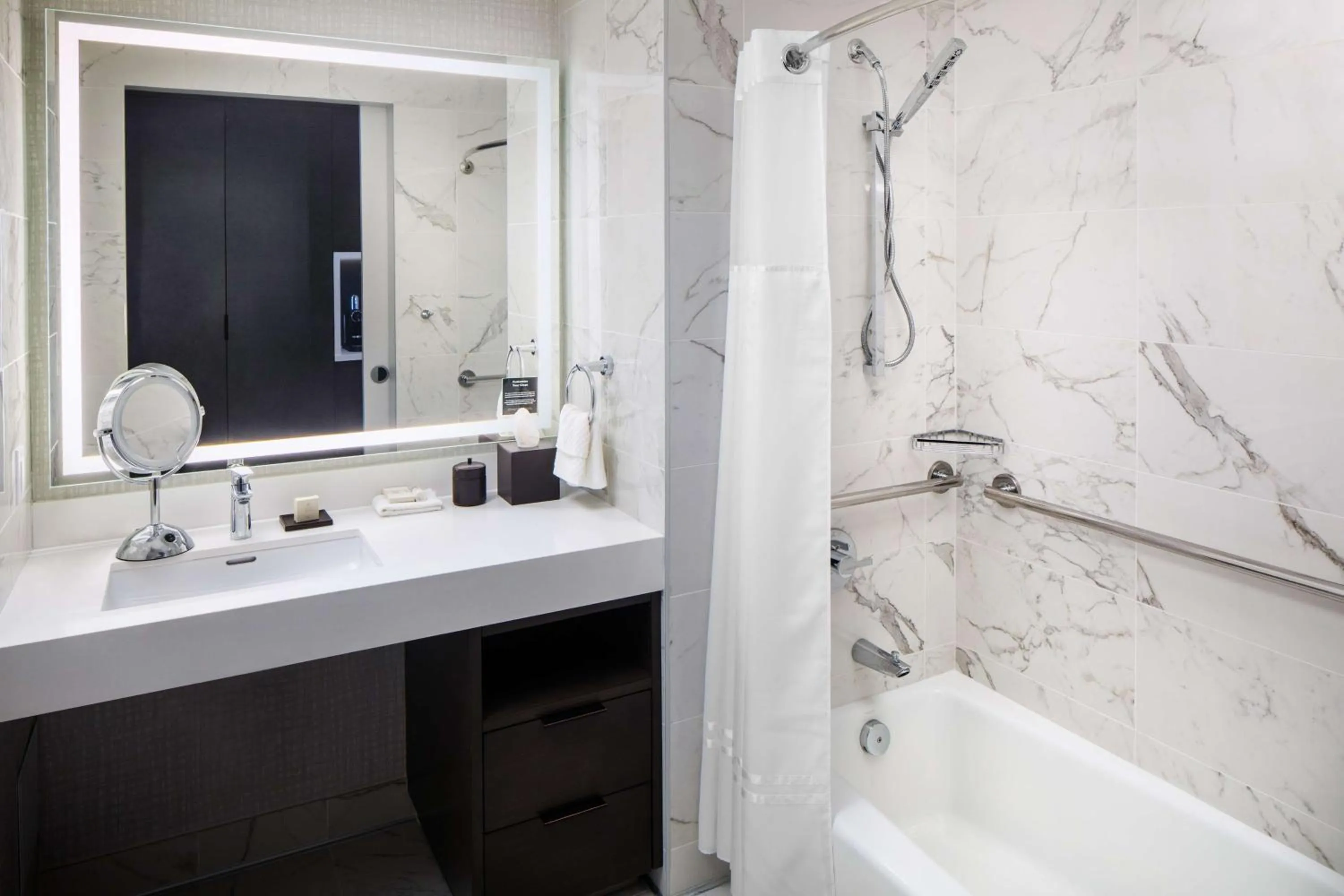 Bathroom in Hilton Miami Aventura