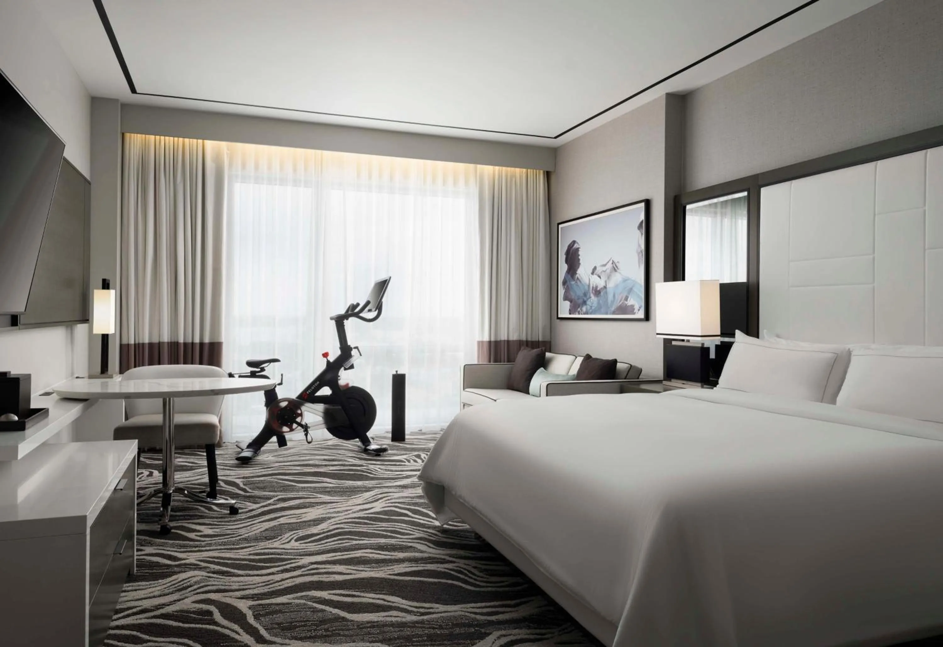 Bedroom, Bed in Hilton Miami Aventura