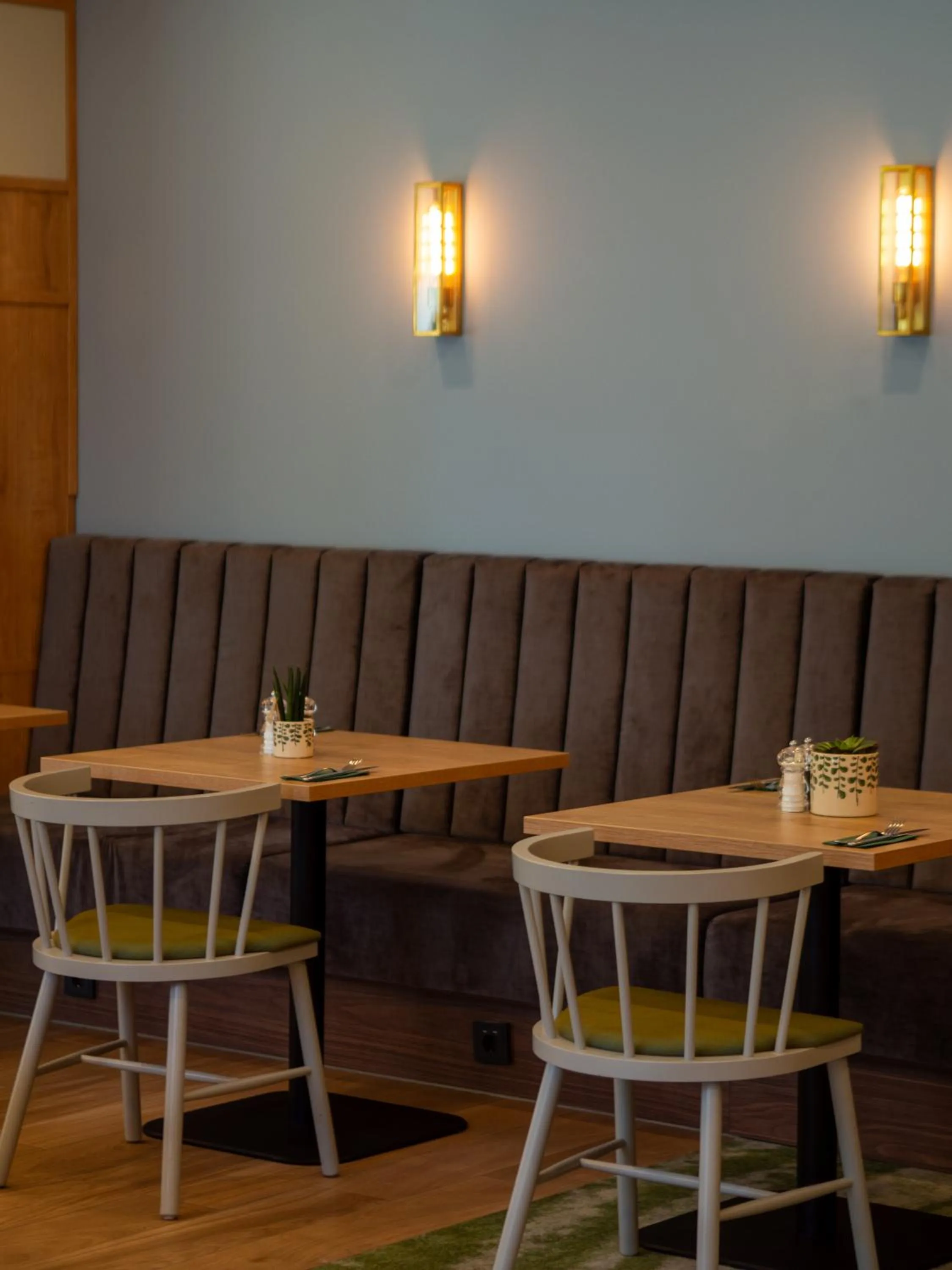 Restaurant/places to eat in Hilton Garden Inn Munich Messe