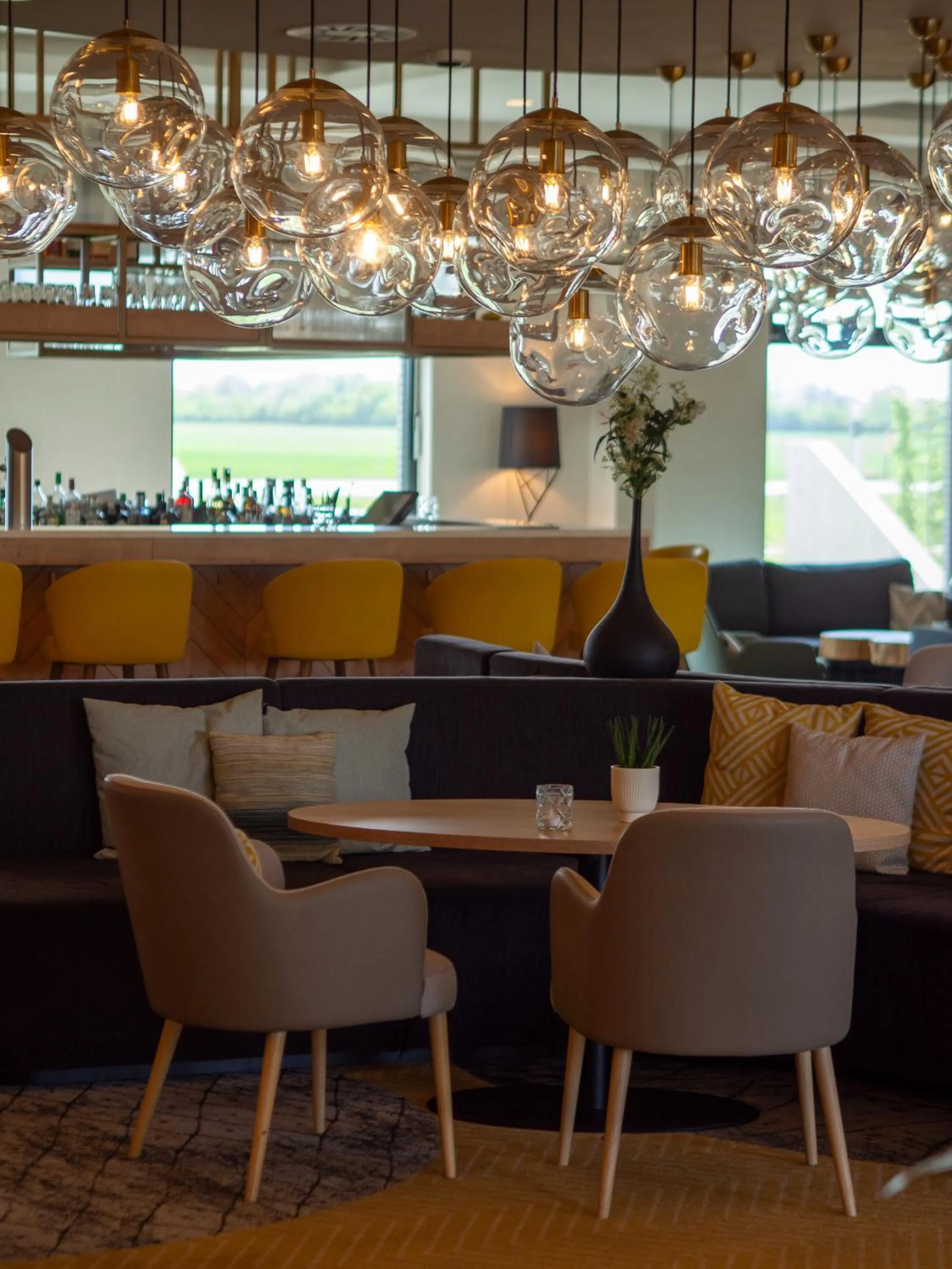 Restaurant/places to eat in Hilton Garden Inn Munich Messe