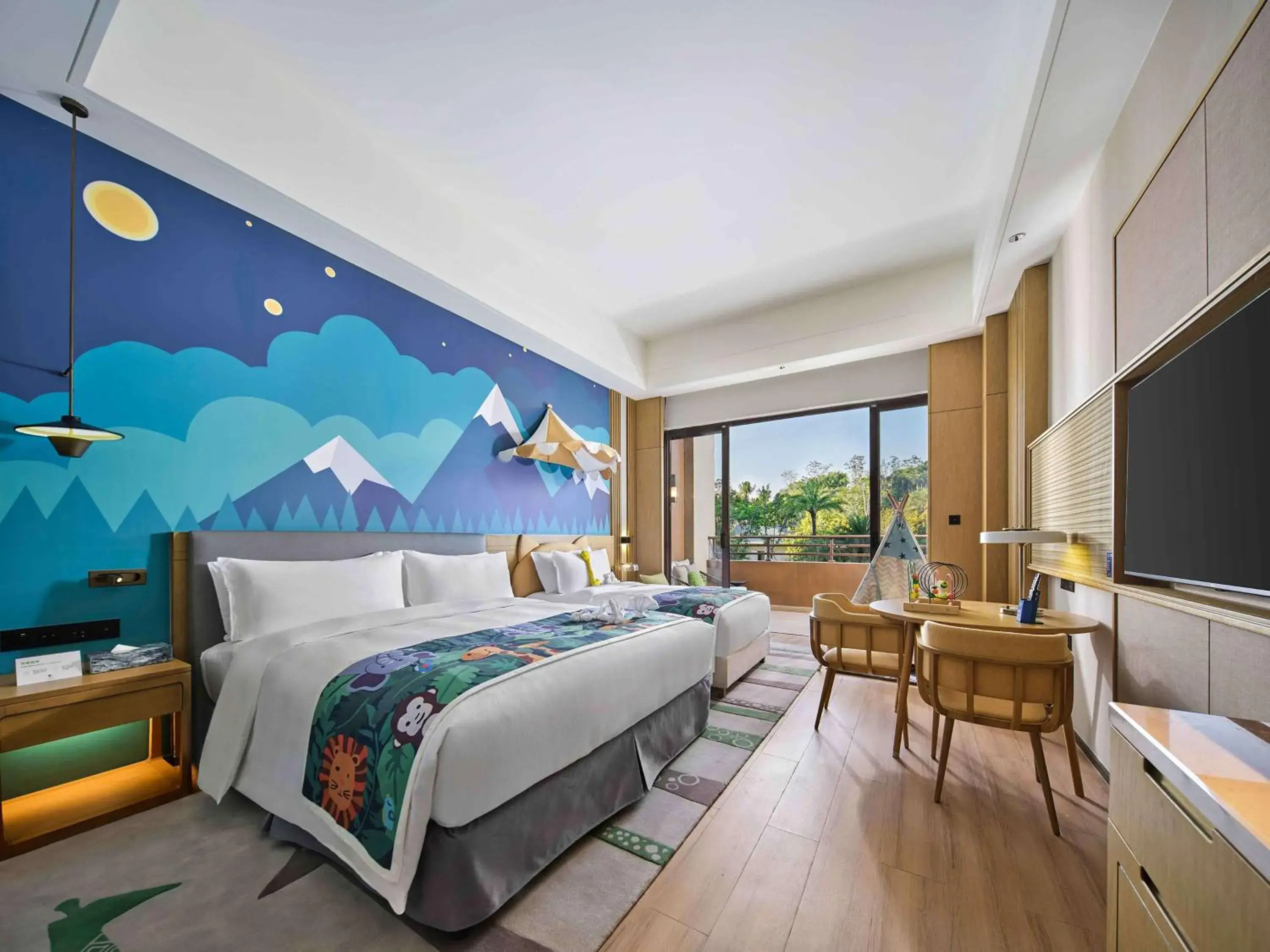 Family Room - single occupancy in Doubletree By Hilton Lingshui Hot Spring Family Room - single occupancy in Doubletree By Hilton Lingshui Hot Spring