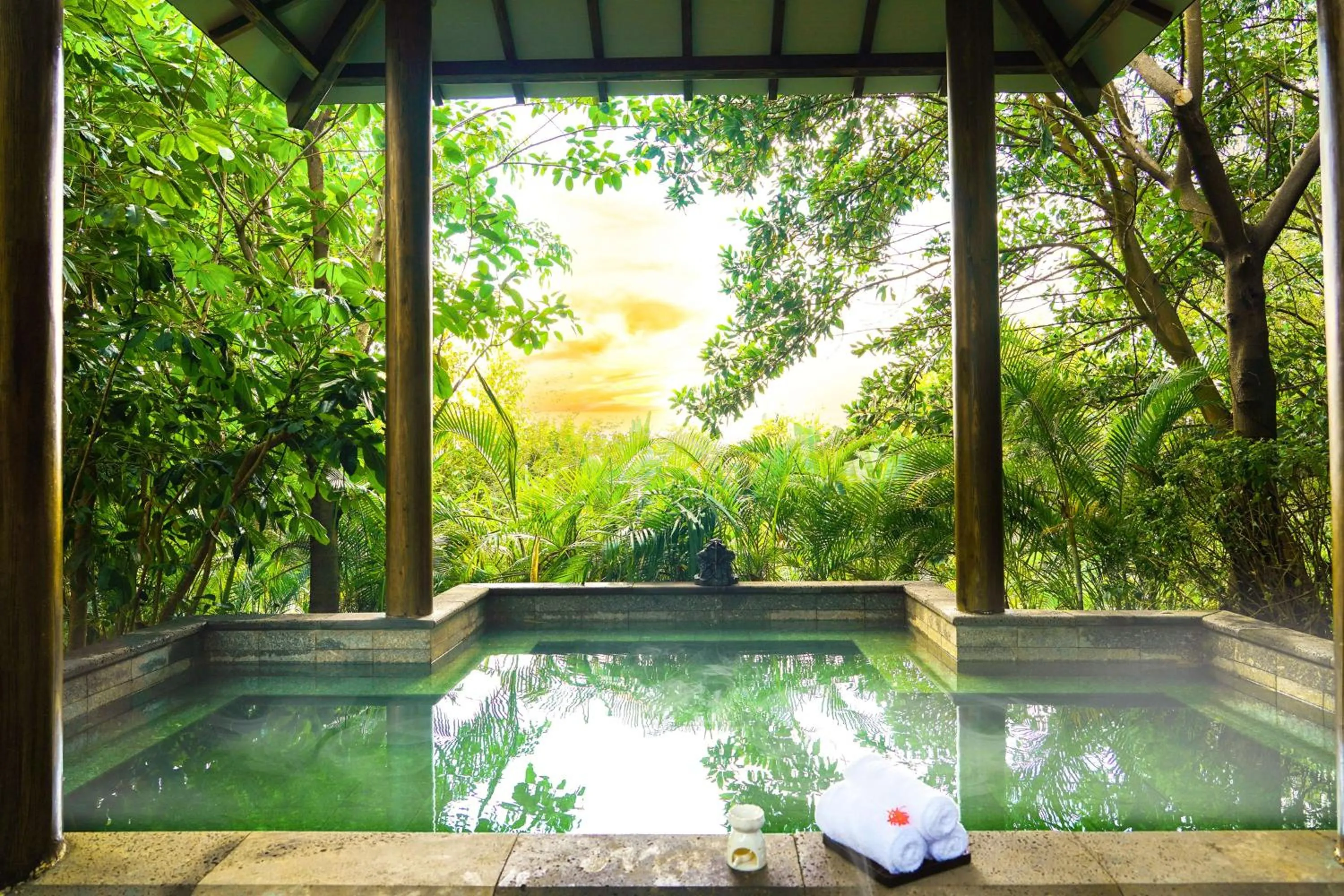 Property building in Doubletree By Hilton Lingshui Hot Spring