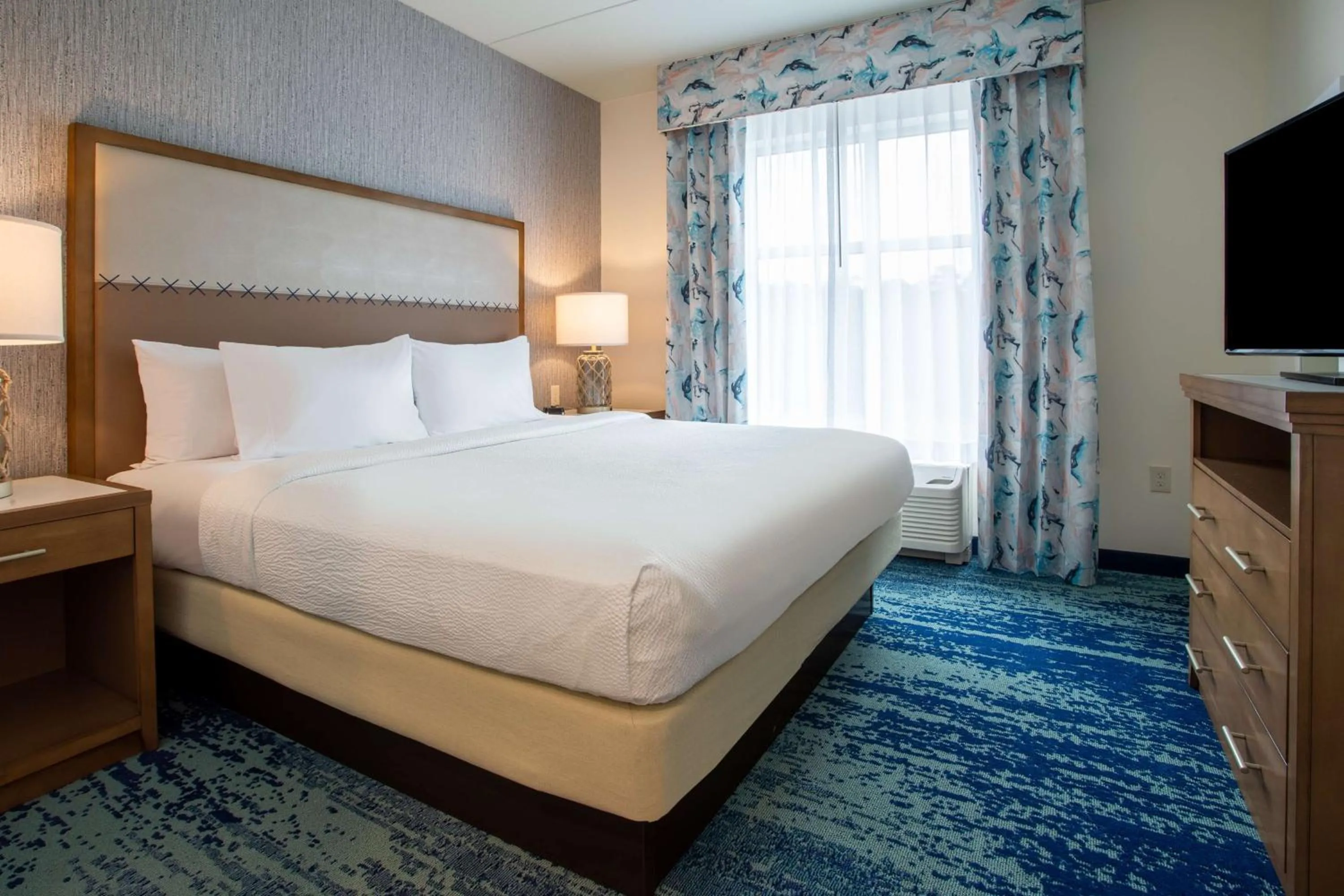 Bed in Homewood Suites By Hilton Myrtle Beach Coastal Grand Mall