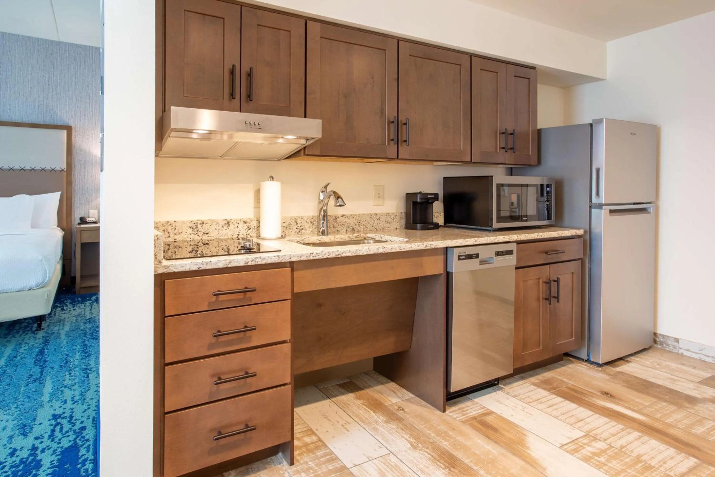 Kitchen or kitchenette in Homewood Suites By Hilton Myrtle Beach Coastal Grand Mall