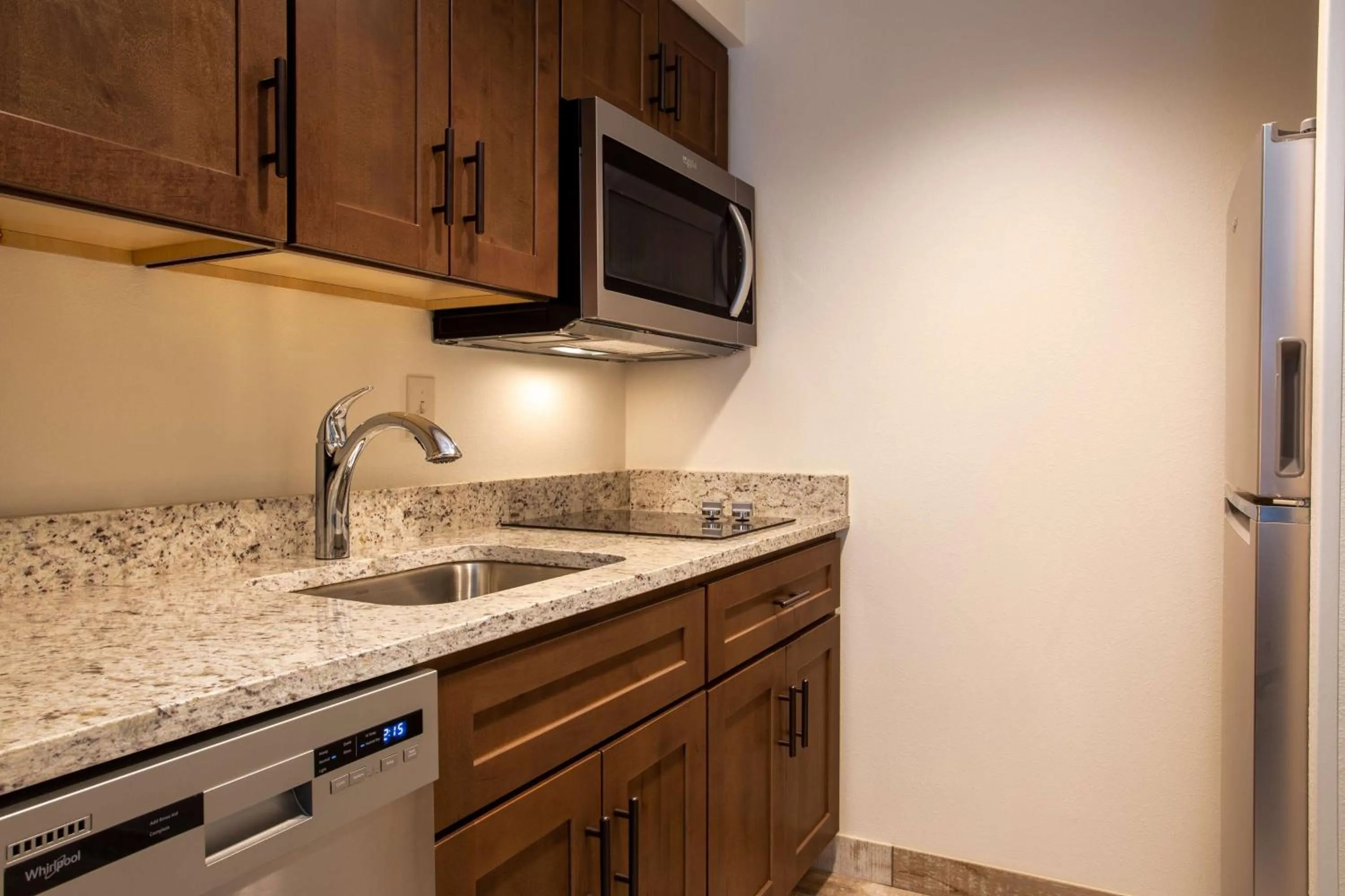 Kitchen or kitchenette in Homewood Suites By Hilton Myrtle Beach Coastal Grand Mall