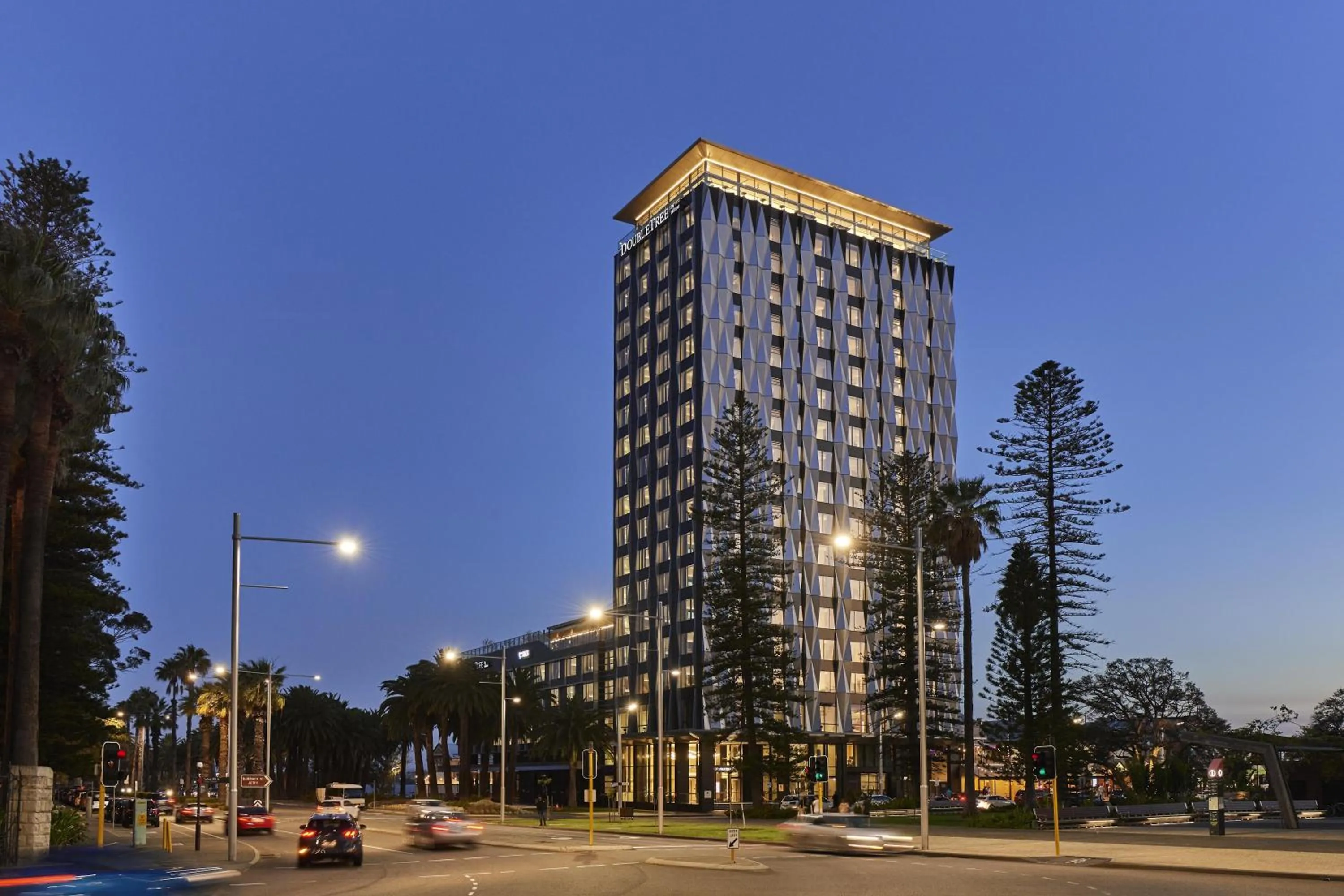 Property building in Doubletree By Hilton Perth Waterfront