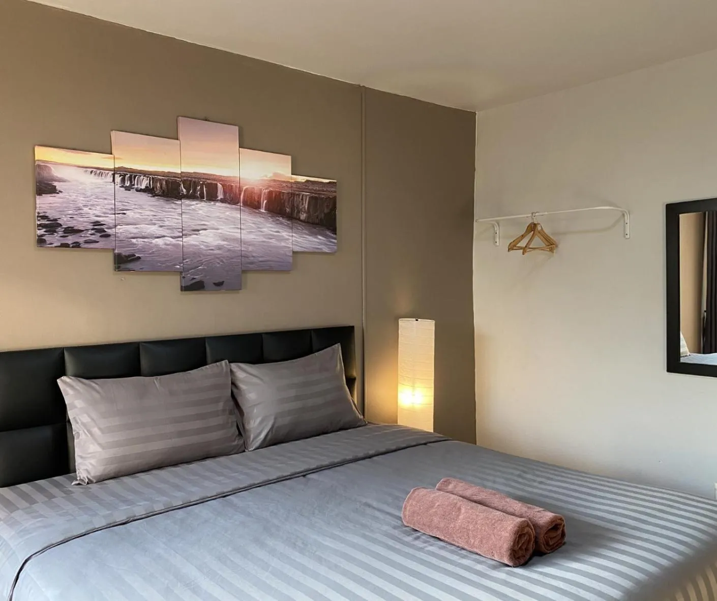 Bed in Bansuay Bangkadi