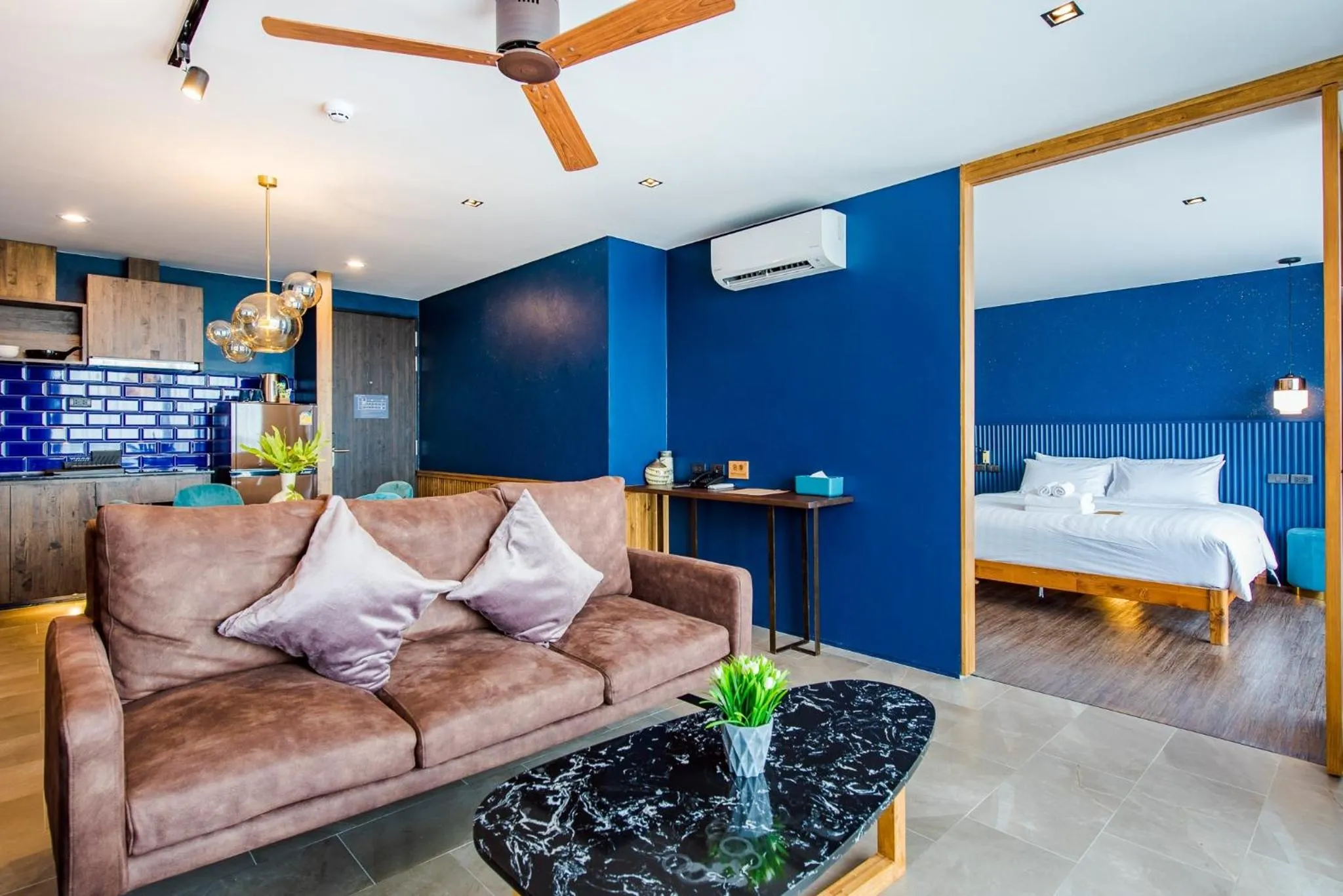 Photo of the whole room, Bed in Seamira House Huahin