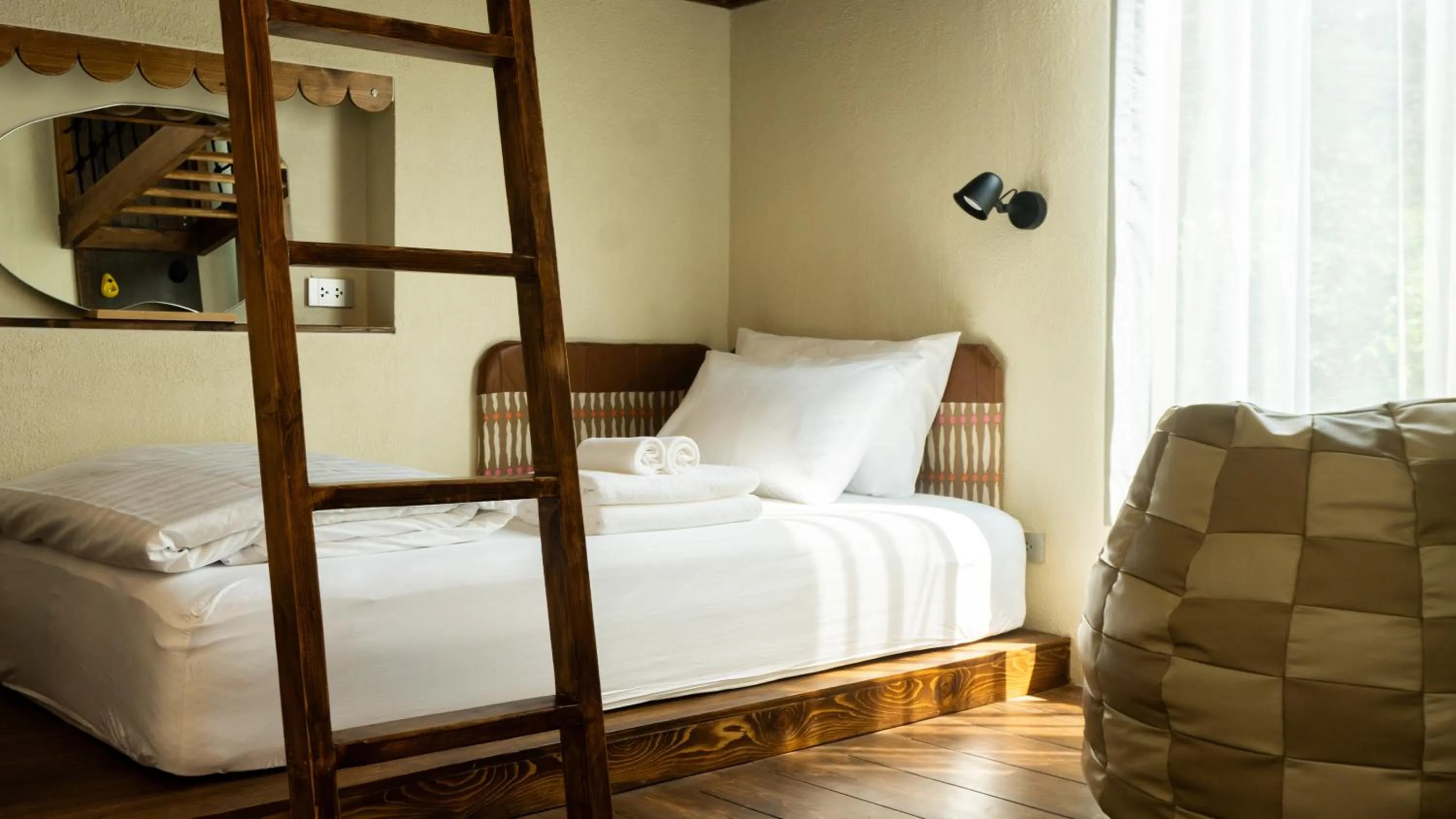 bunk bed, Bed in Seamira House Huahin