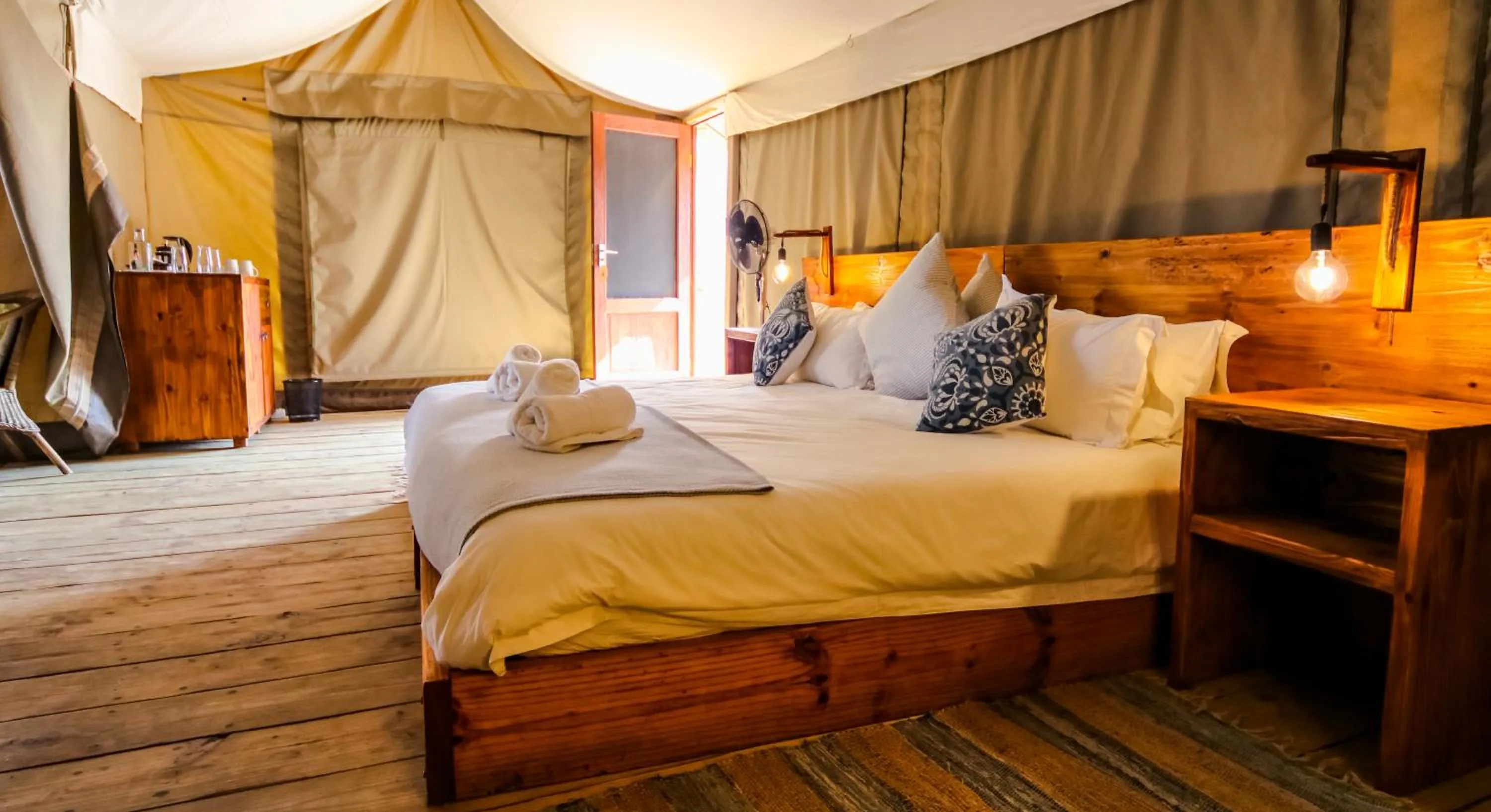 Photo of the whole room, Bed in Ondudu Safari Lodge