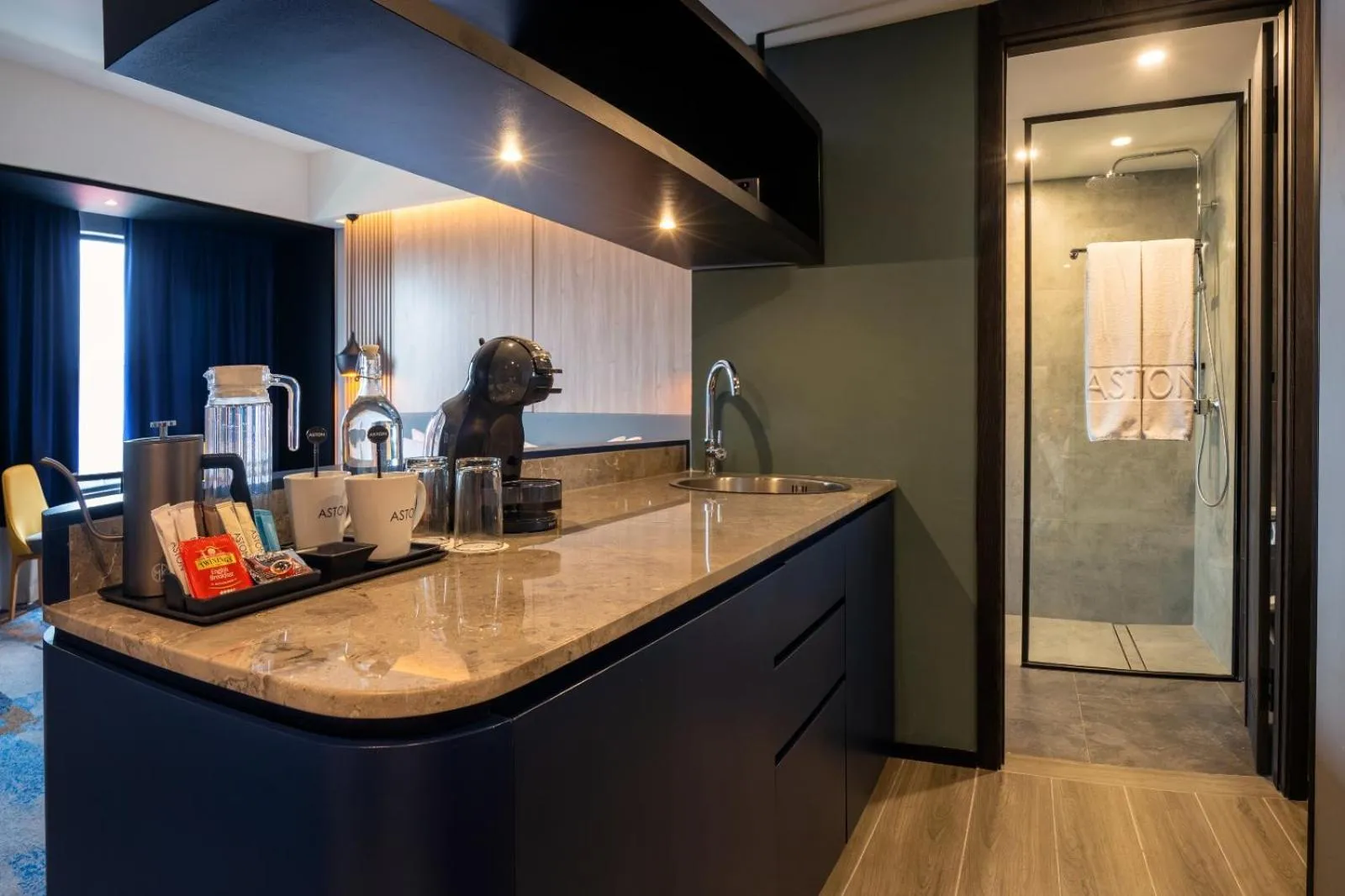 Kitchen or kitchenette in Aston Cilegon Boutique Hotel