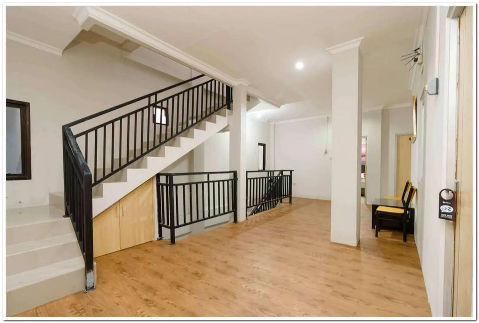 Area and facilities in RedDoorz near JIEXPO Kemayoran 2