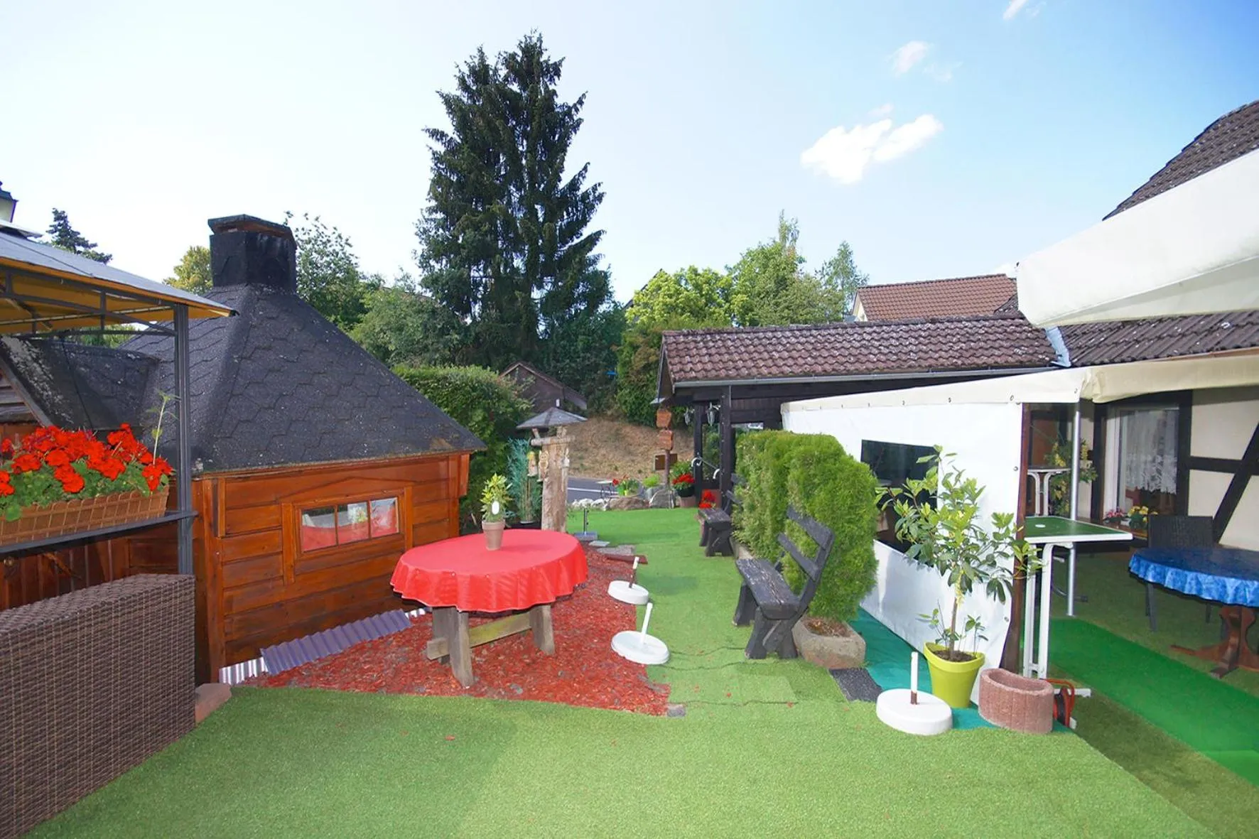 Hotel & Restaurant Zum Deutschen Haus