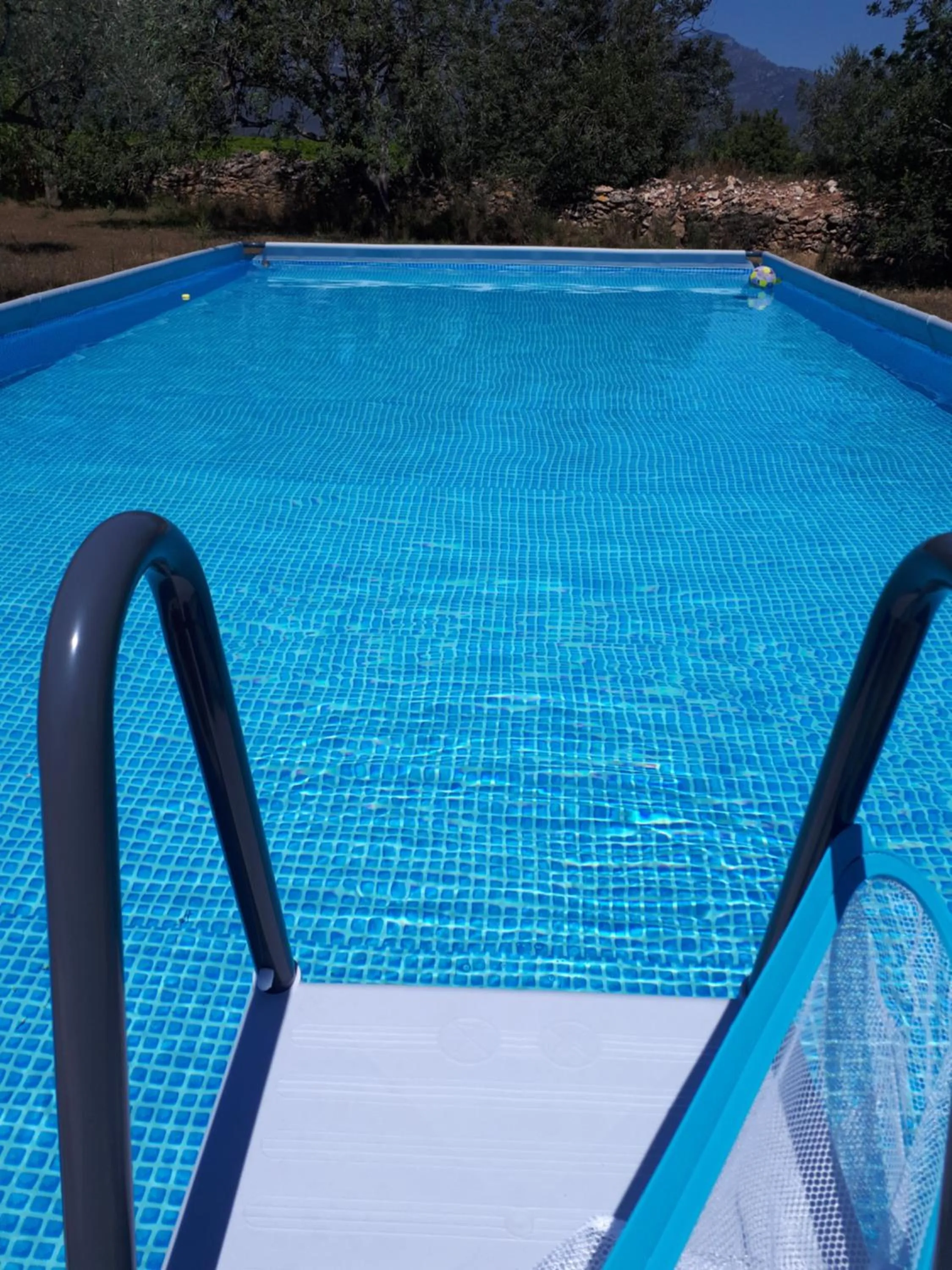 Swimming pool in Casa de Bello
