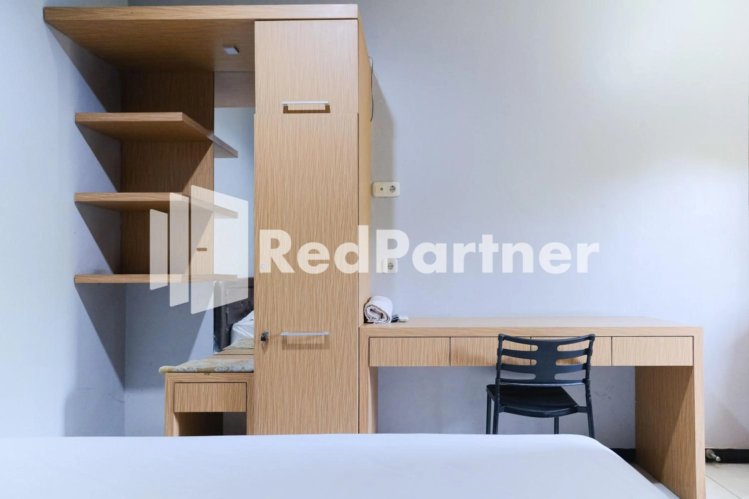 Bedroom in Dea Homestay Syariah at Kertomenanggal Surabaya Mitra RedDoorz