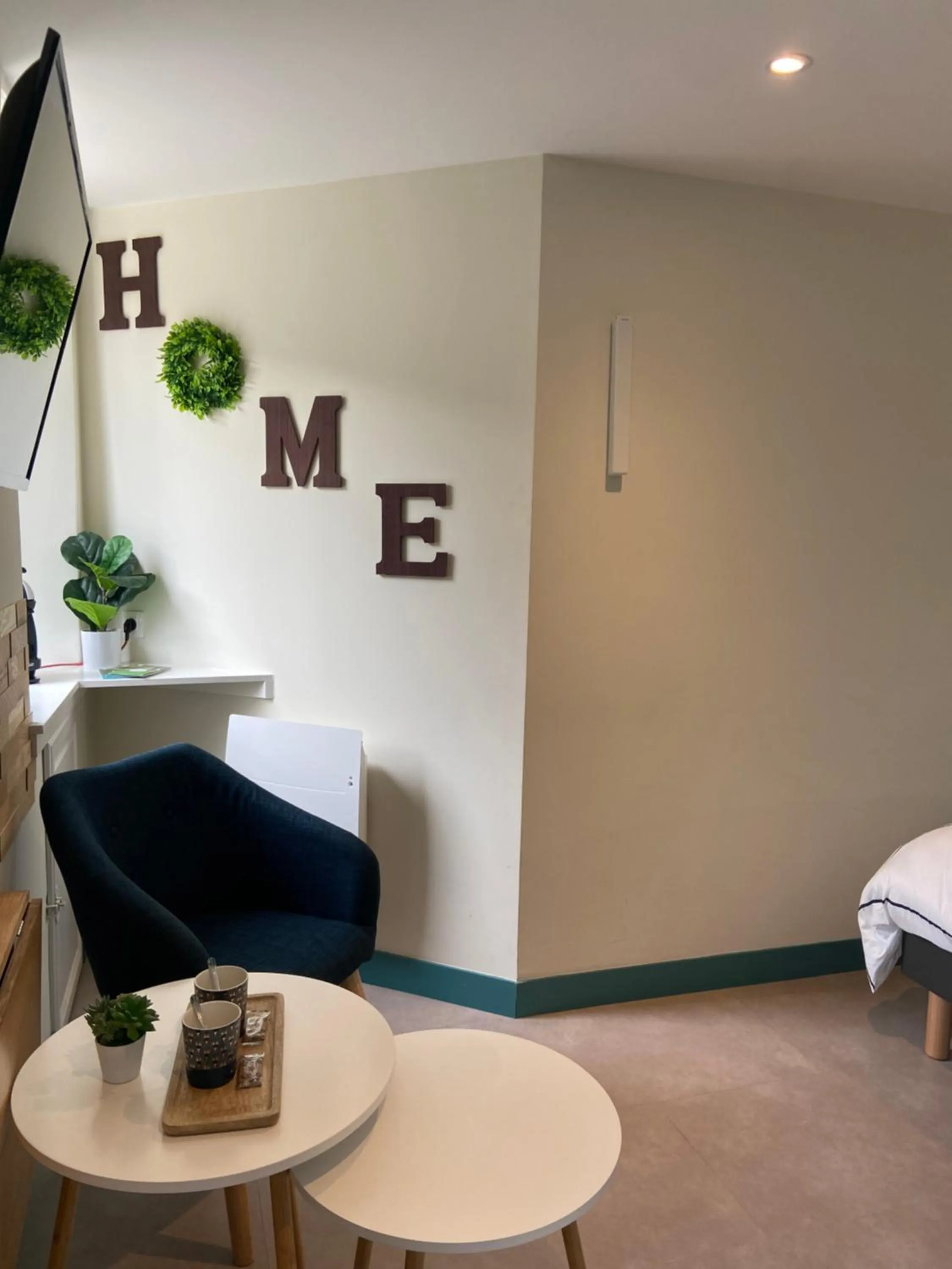 Living room, Bed in Au fil de l’Ô