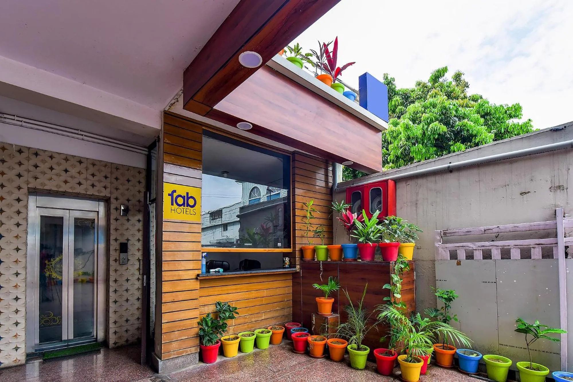 Lobby or reception in FabHotel Mayank Residency - Nr Kanwali Road