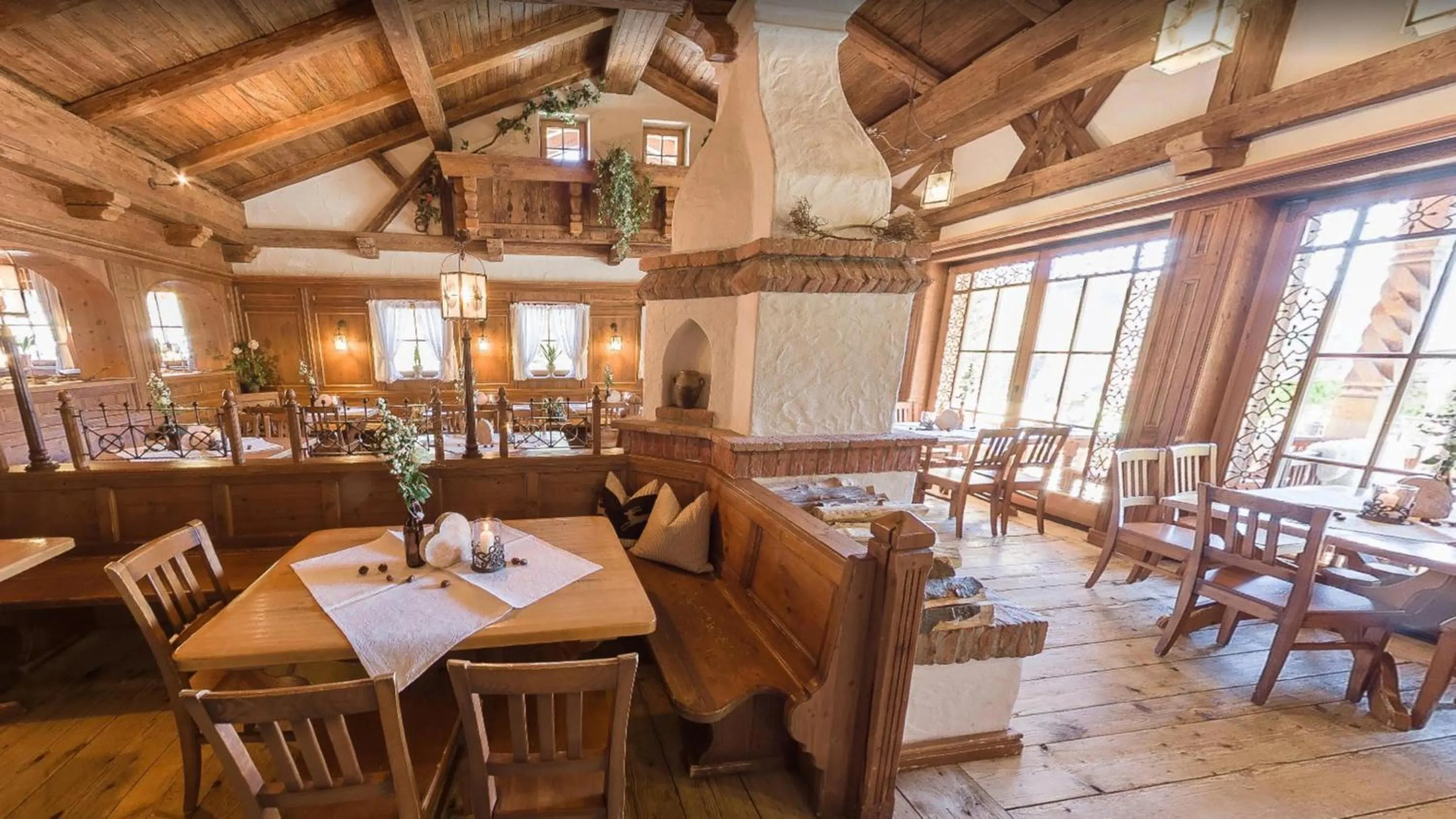 Restaurant/places to eat in Feuriger Tatzlwurm Berghotel & Spa, BW Signature Collection