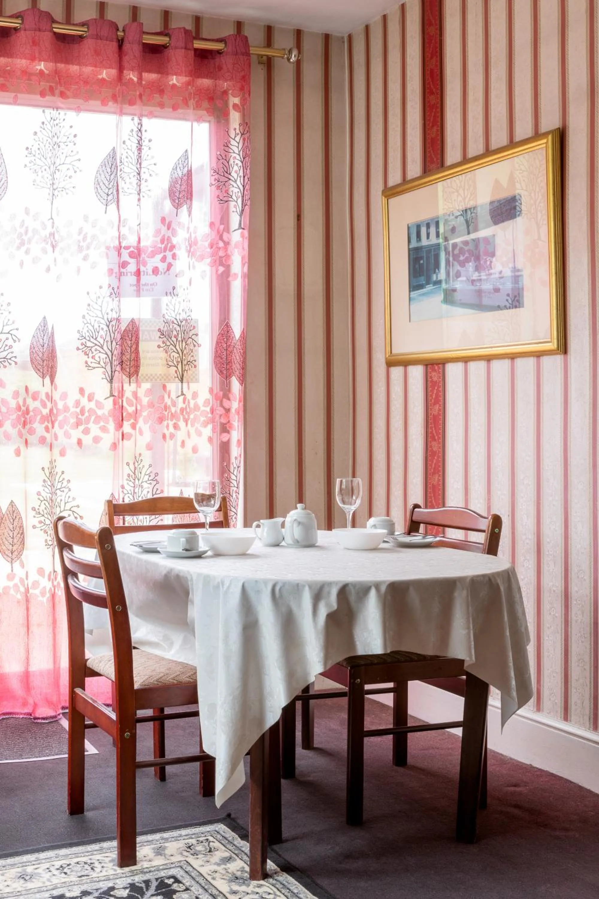 BBQ facilities in Euro Hotel Harrow