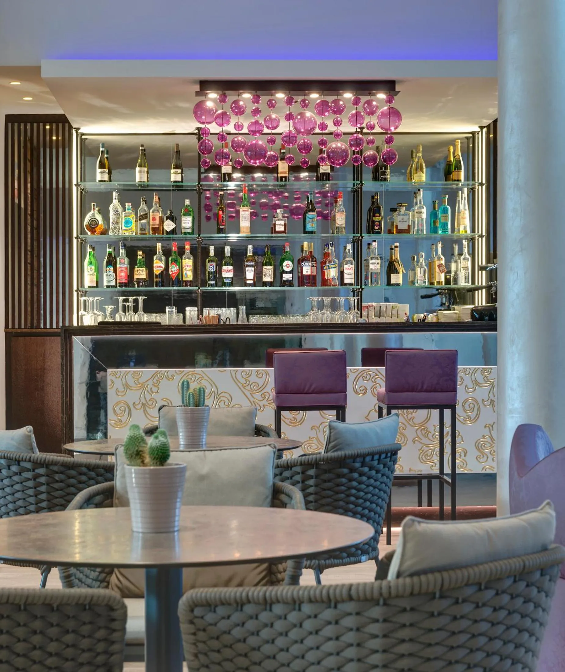 Swimming pool in Tritone LUXURY HOTEL THERMAE & SPA