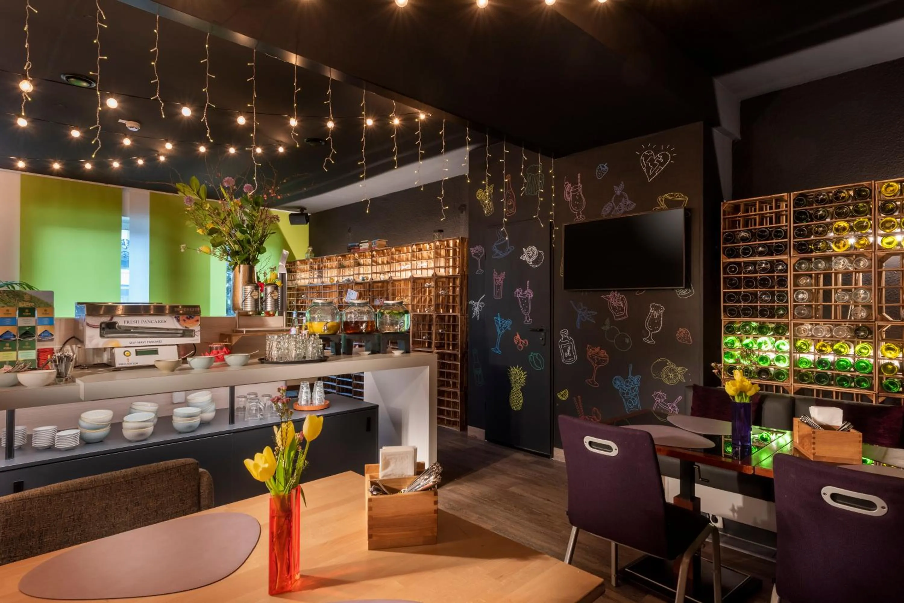 Buffet breakfast in greet Berlin Alexanderplatz