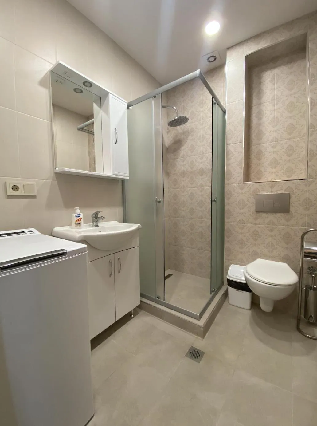 Bathroom in Apart-hotel on Koghbatsi 16