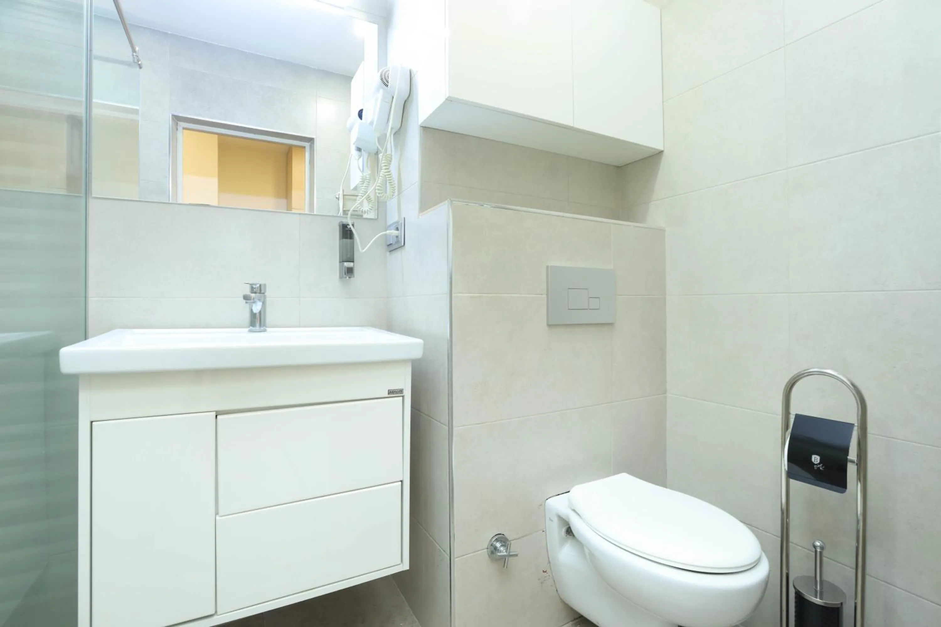 Toilet in Apart-hotel on Koghbatsi 16