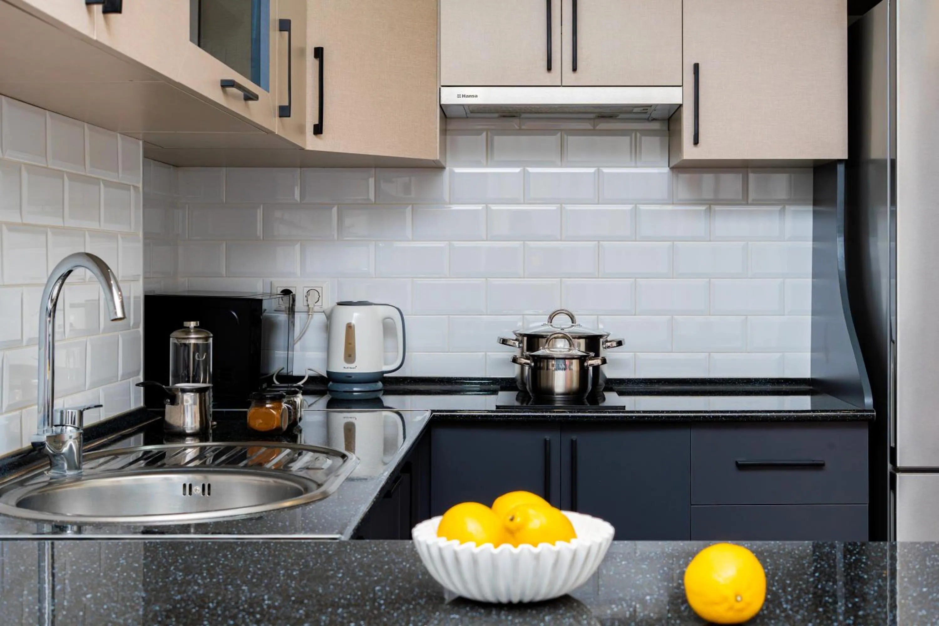 Kitchen or kitchenette in Apart-hotel on Koghbatsi 16