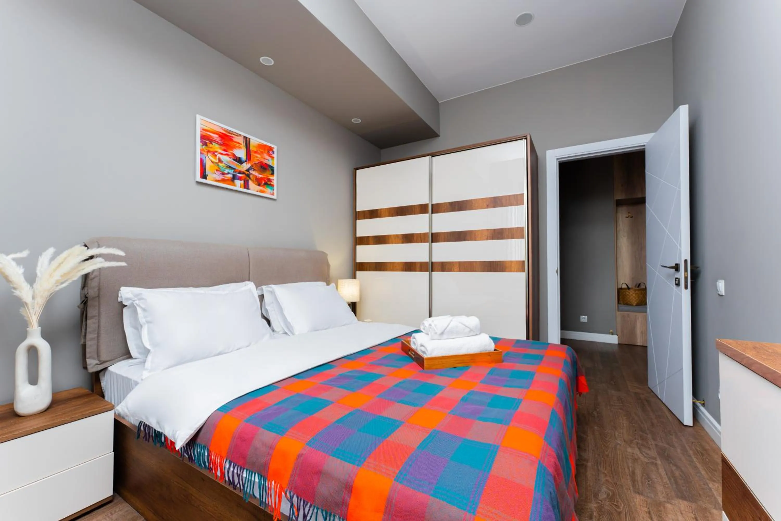 Bed in Apart-hotel on Koghbatsi 16