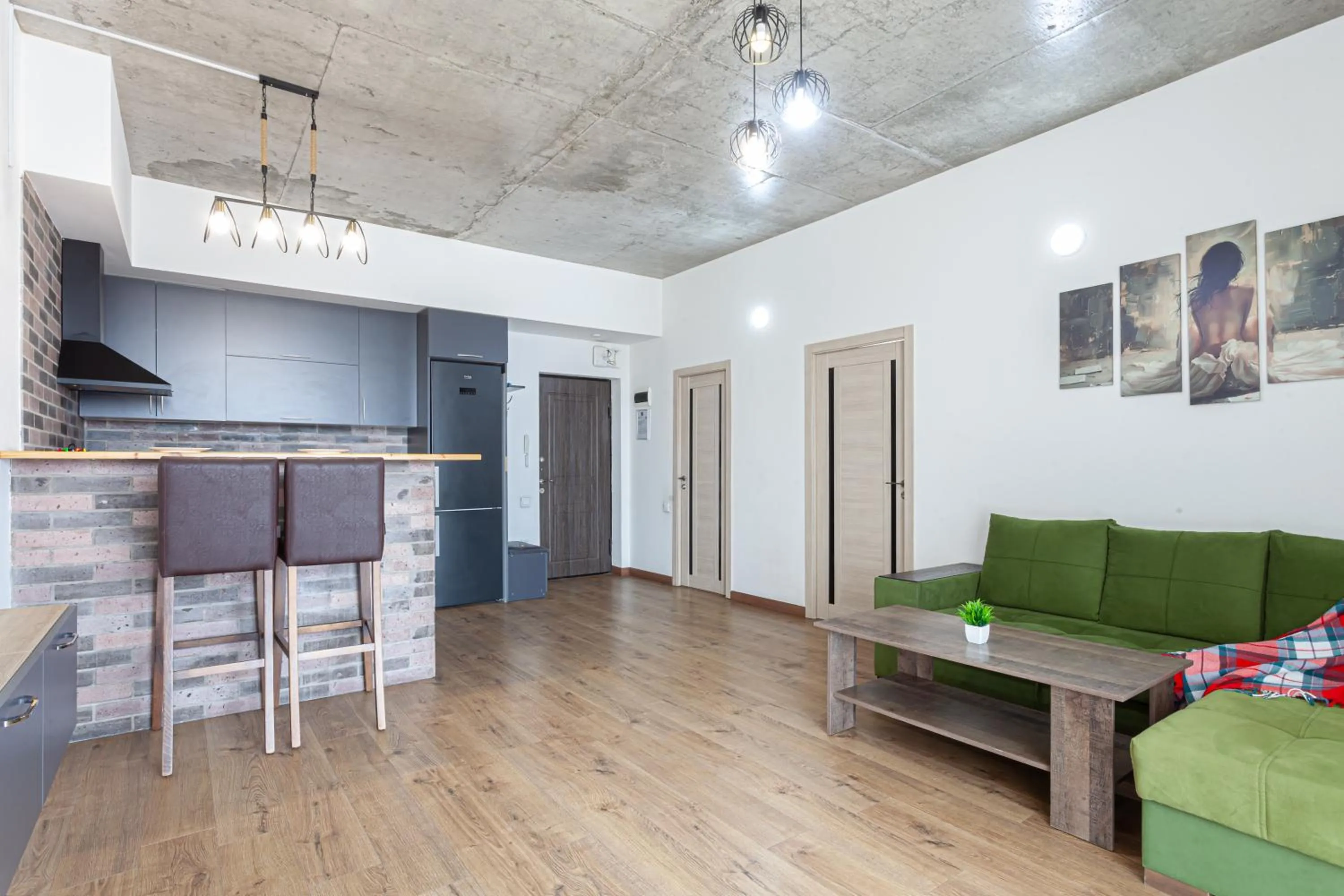 Bedroom in Apart-hotel on Koghbatsi 16