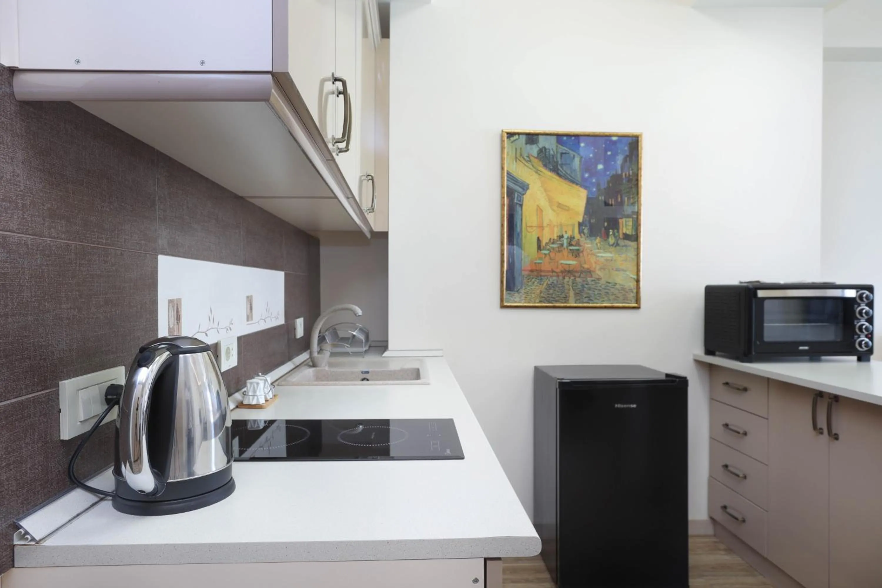 Kitchen or kitchenette in Apart-hotel on Koghbatsi 16